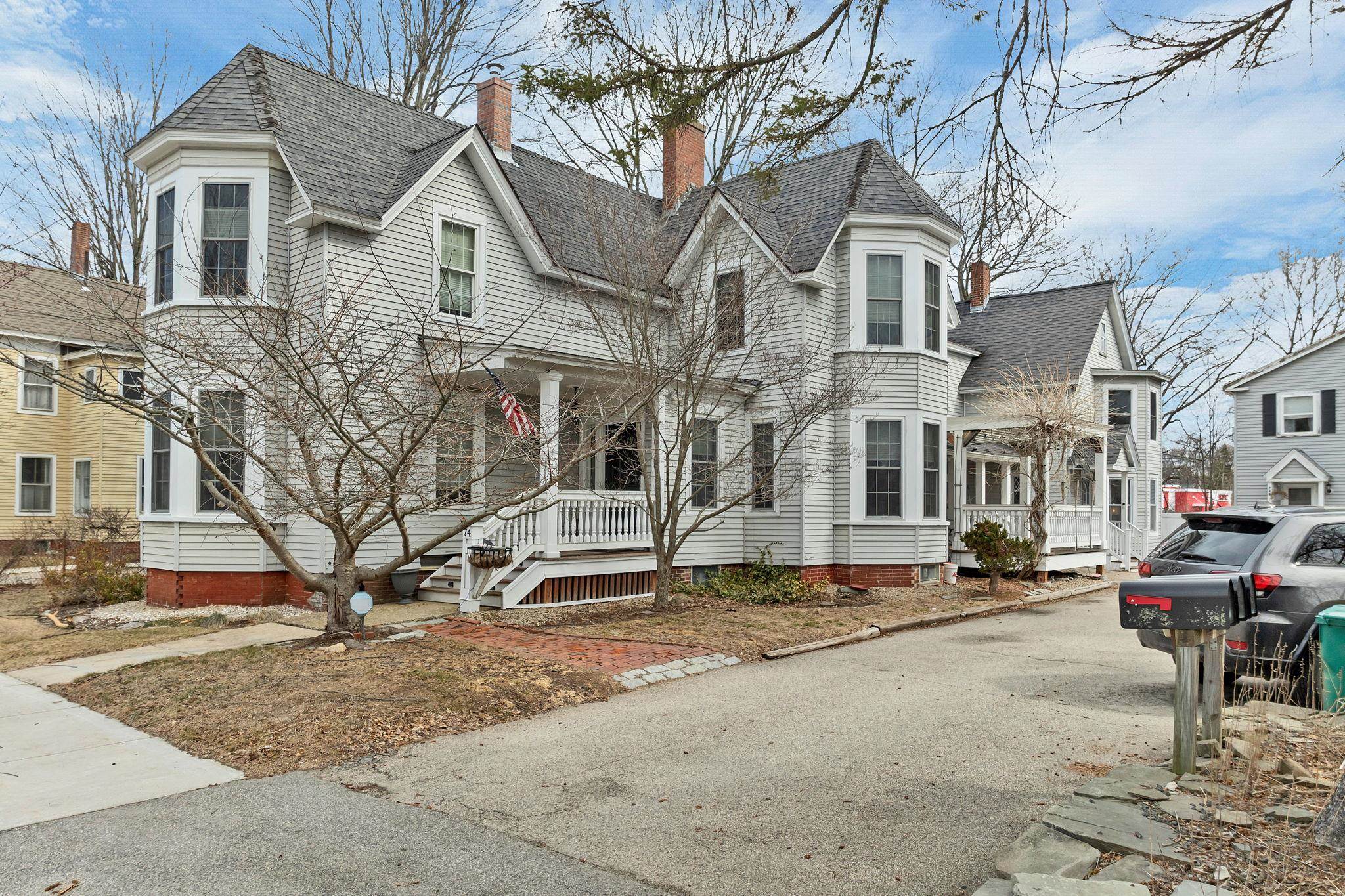 74 Charles St #2 aka A, Rochester, NH 03867