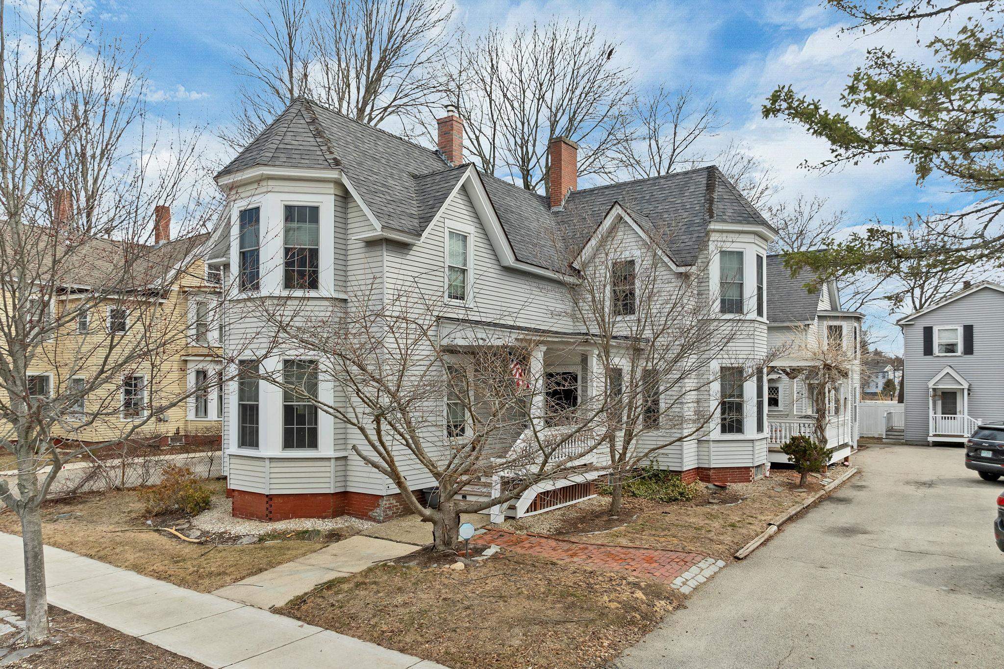 74 Charles St #2 aka A, Rochester, NH 03867