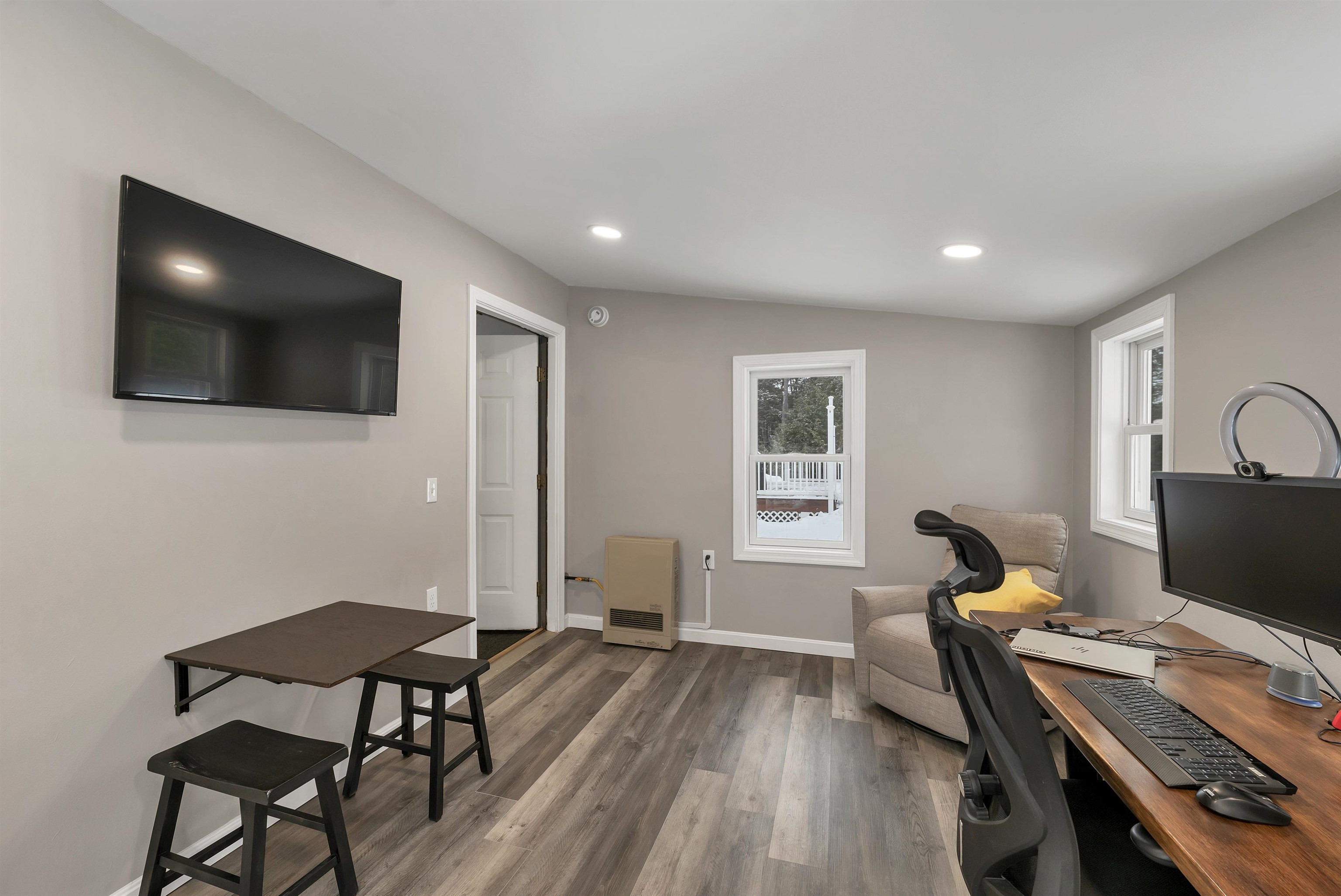 37 Allen Rd, Bow, NH 03304