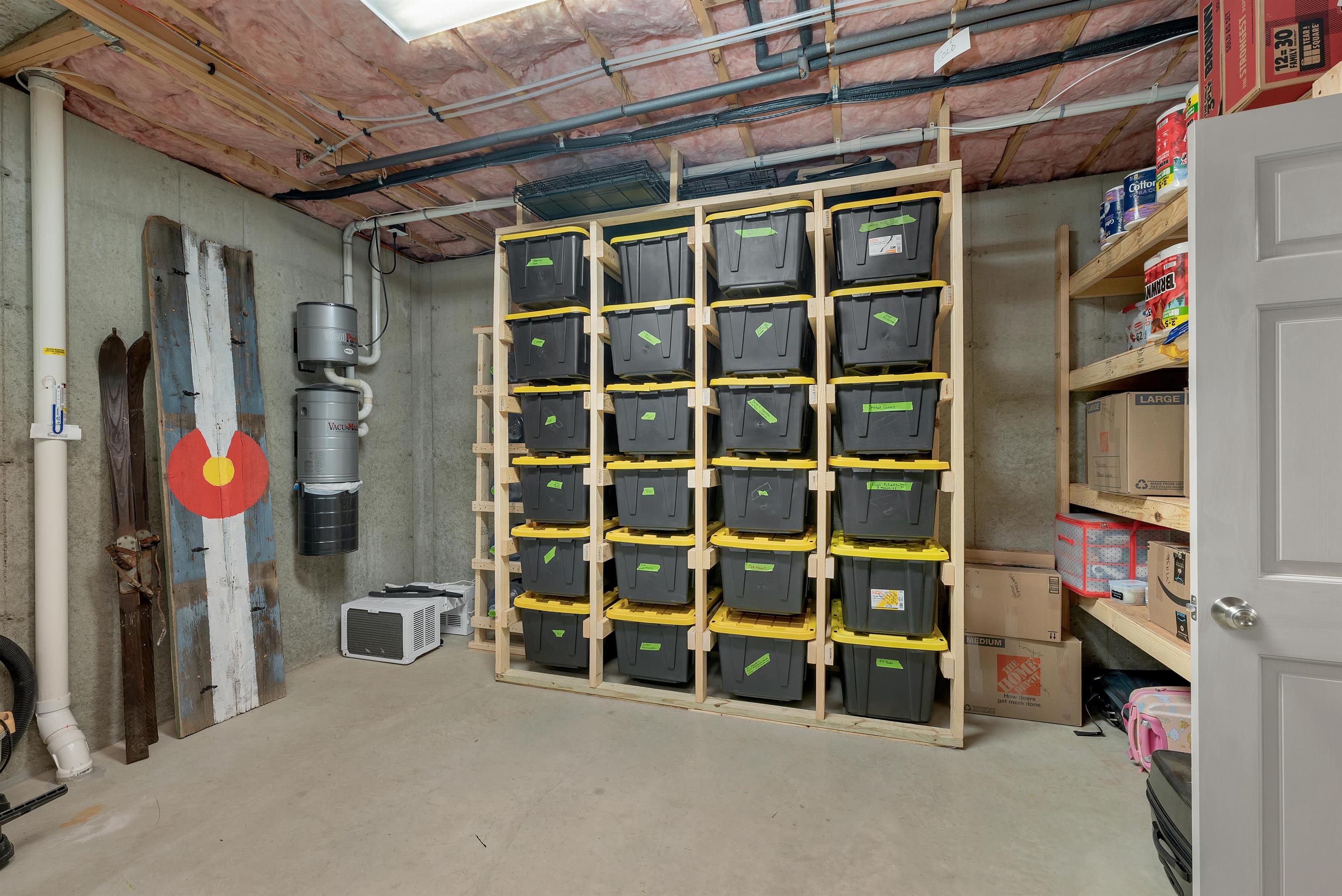 37 Allen Rd, Bow, NH 03304