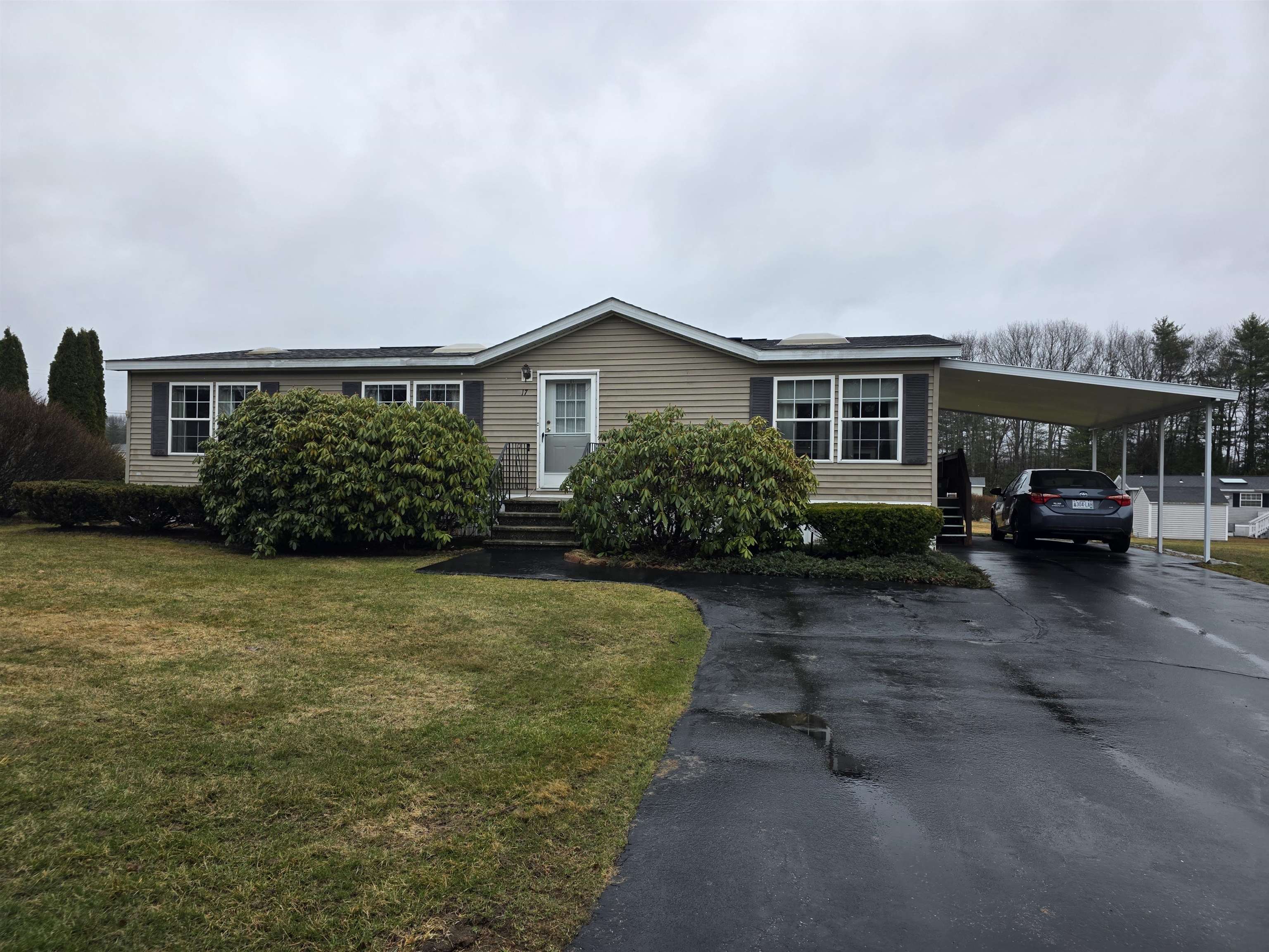 17 Constitution Way, Dover, NH 03820