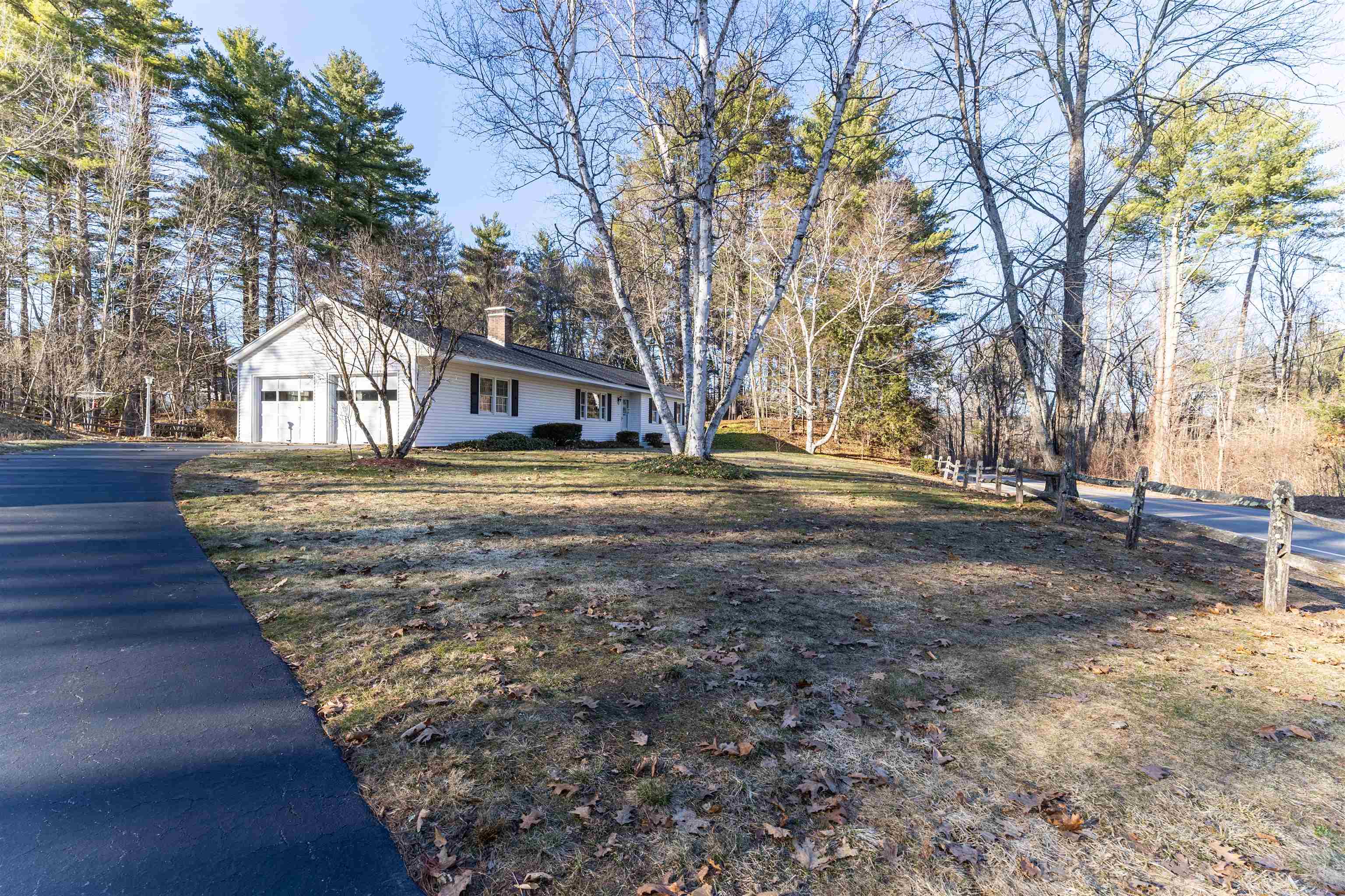 599 N River Rd, Milford, NH 03055
