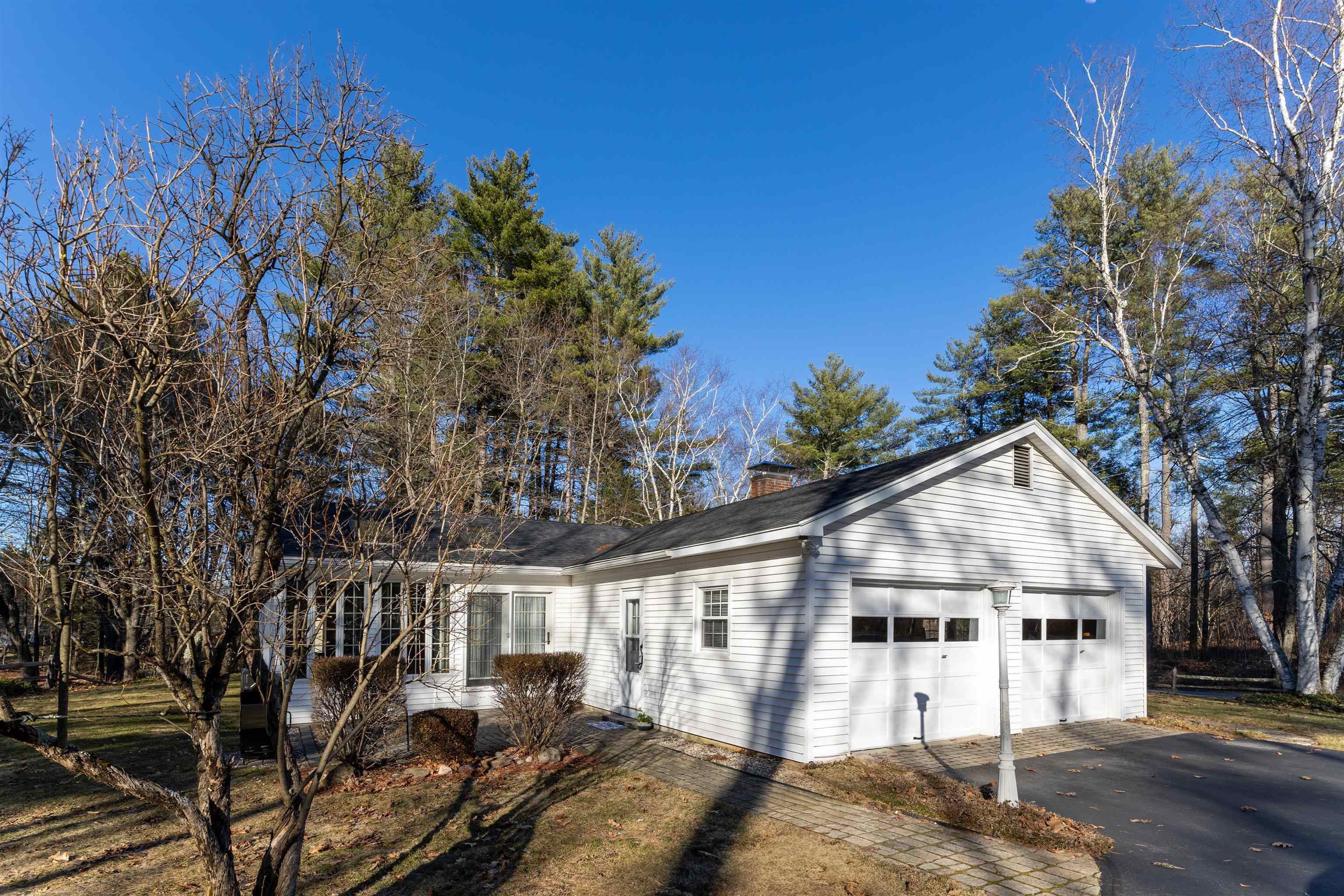599 N River Rd, Milford, NH 03055
