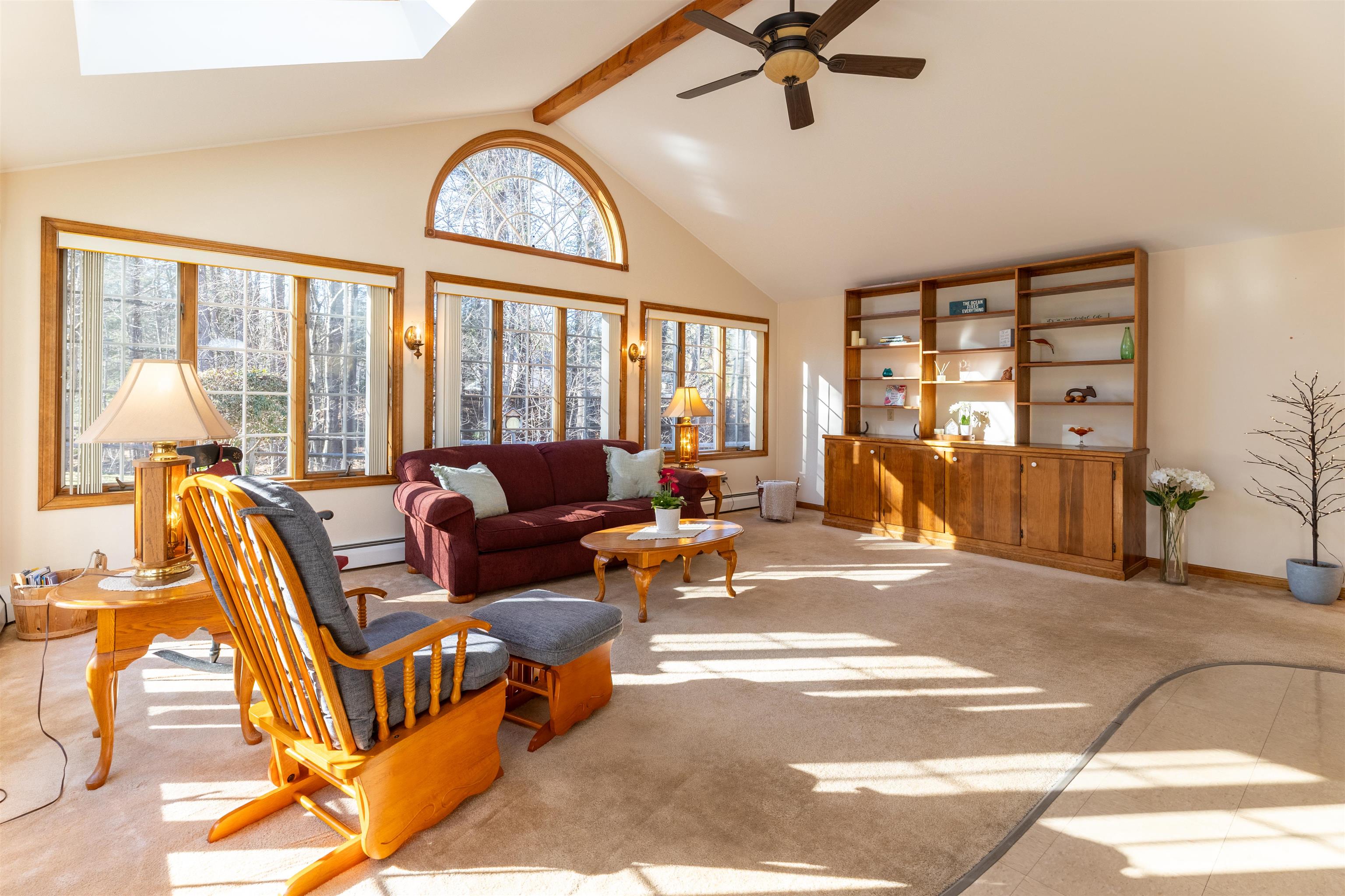 599 N River Rd, Milford, NH 03055