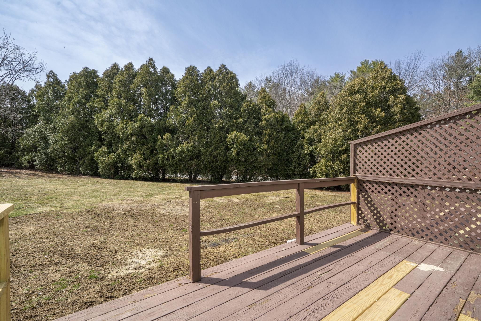 165 Blackwater Rd, Somersworth, NH 03878