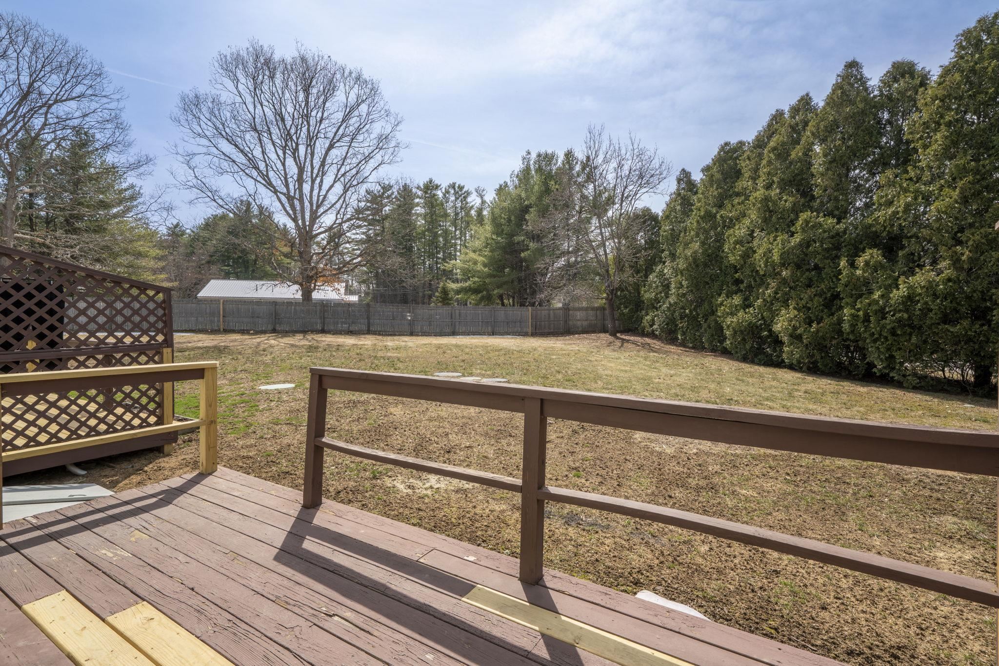 165 Blackwater Rd, Somersworth, NH 03878