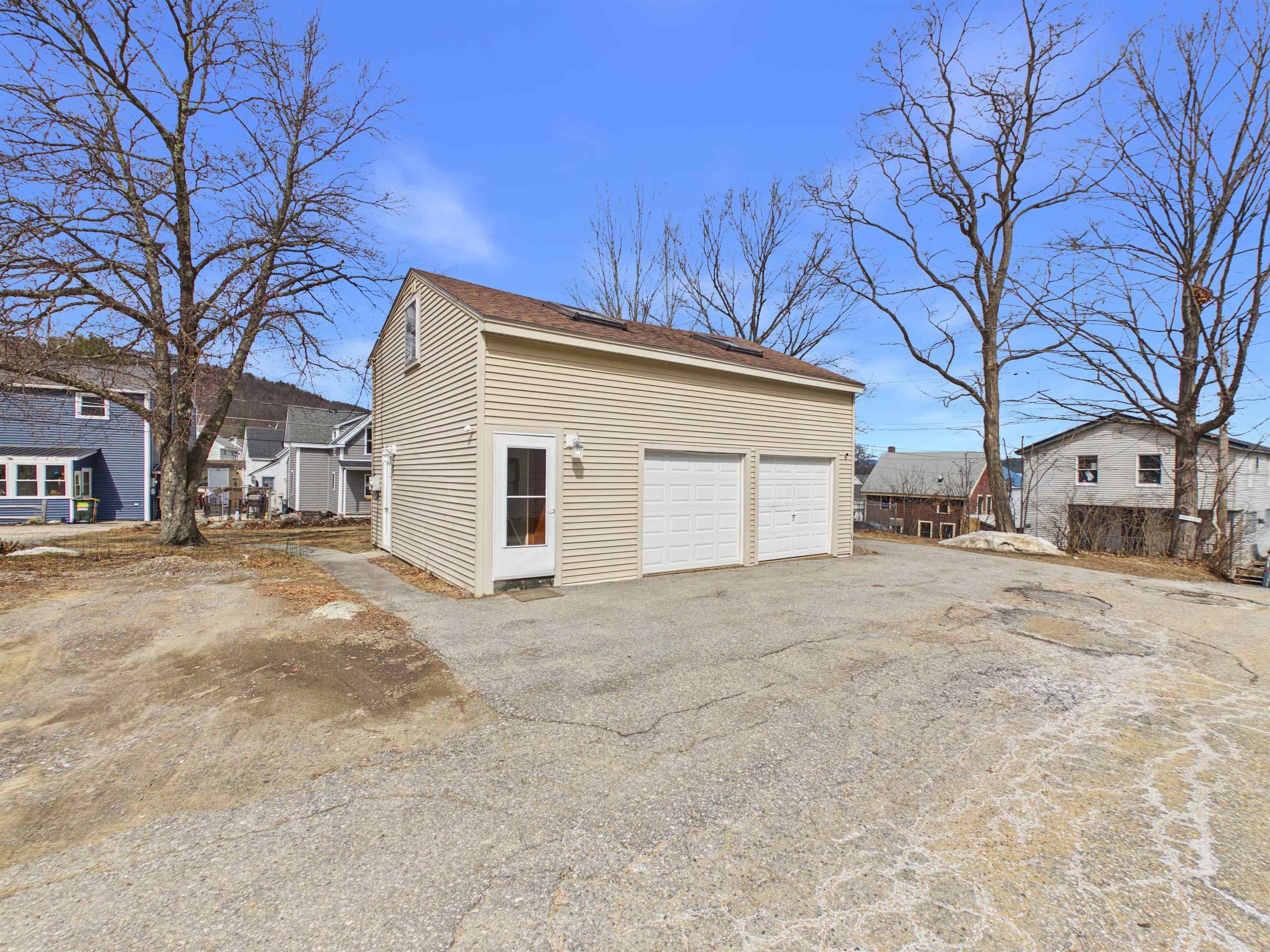 7 Morris Ave, Laconia, NH 03246