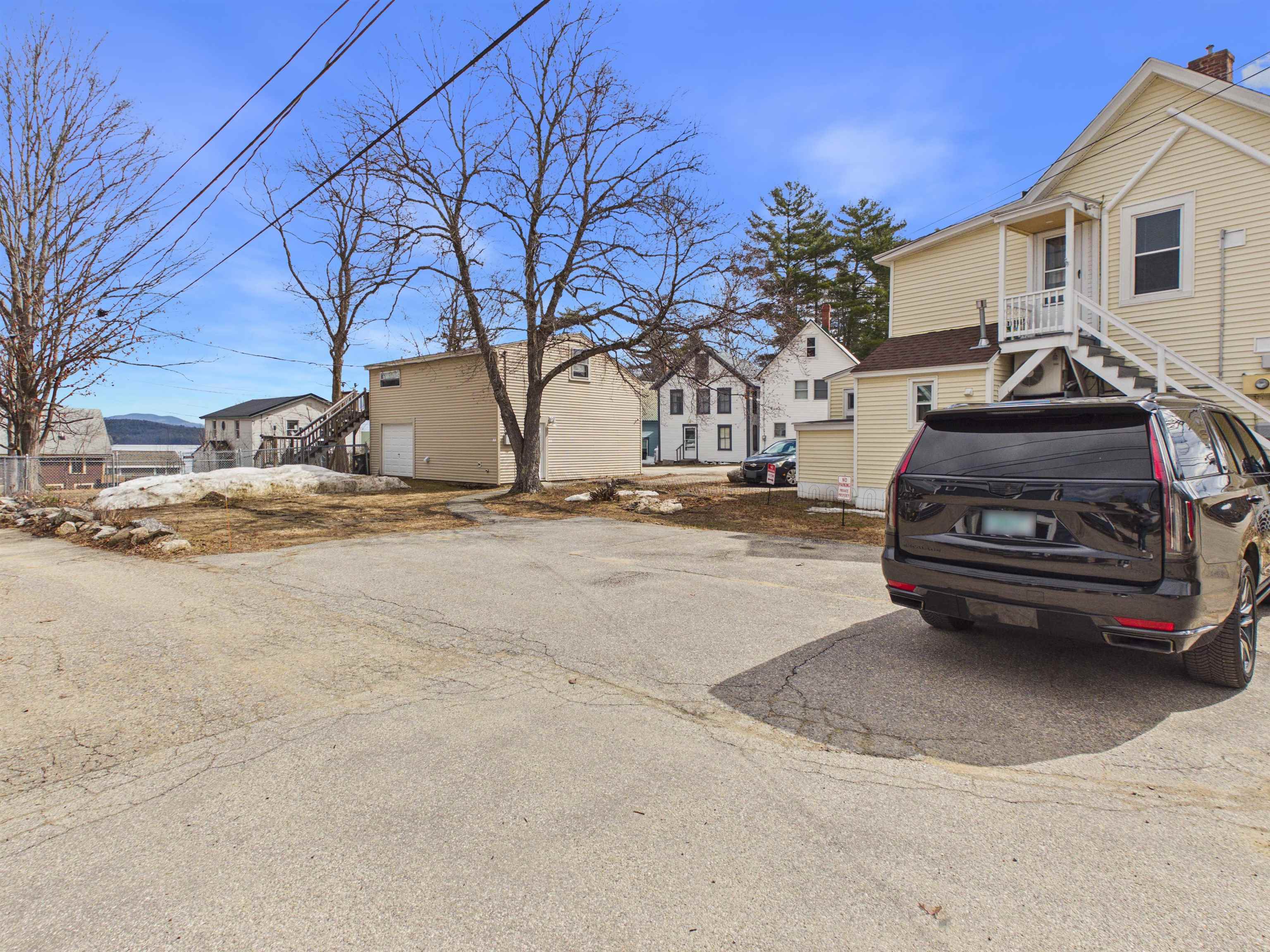 7 Morris Ave, Laconia, NH 03246