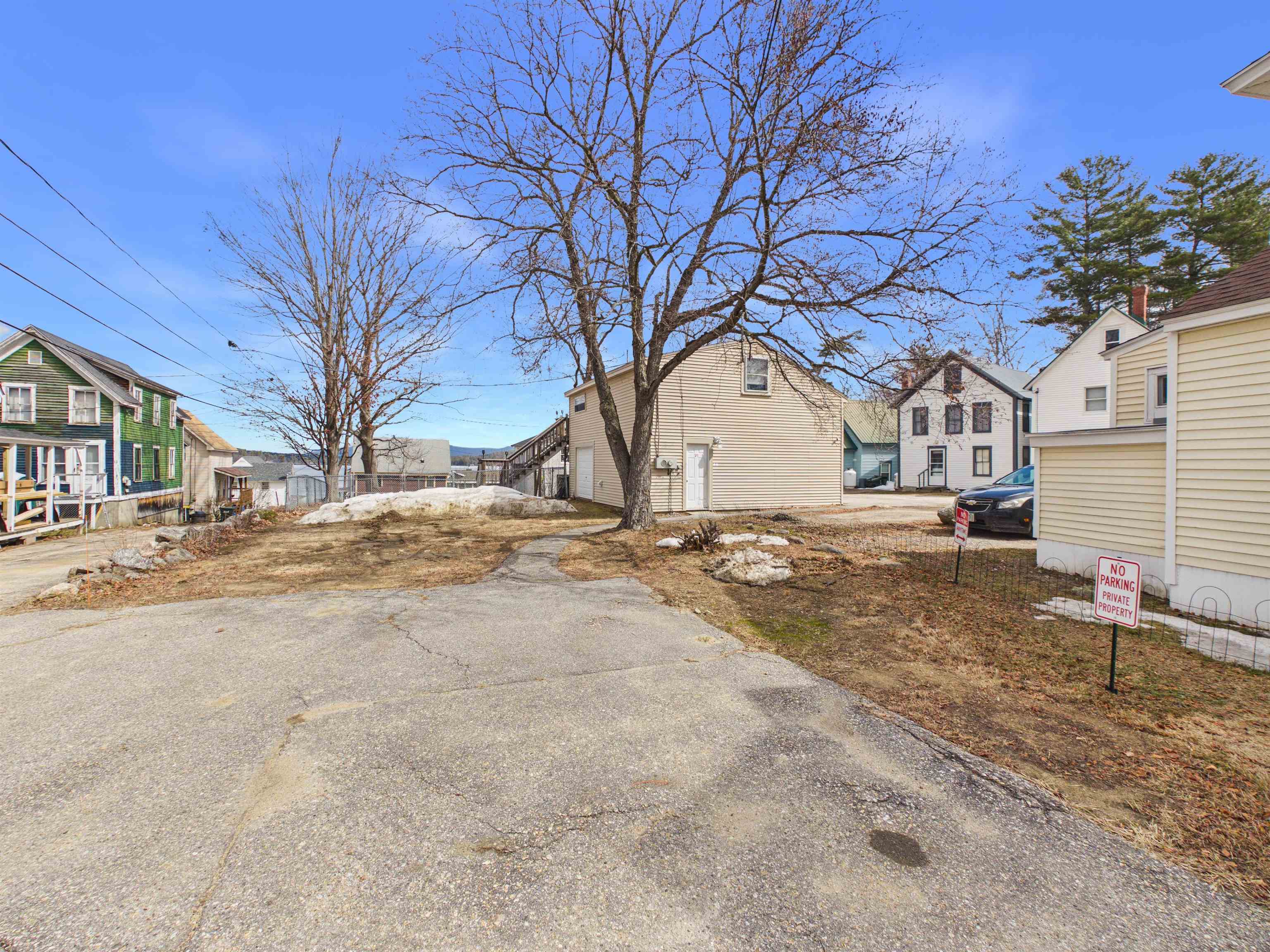 7 Morris Ave, Laconia, NH 03246