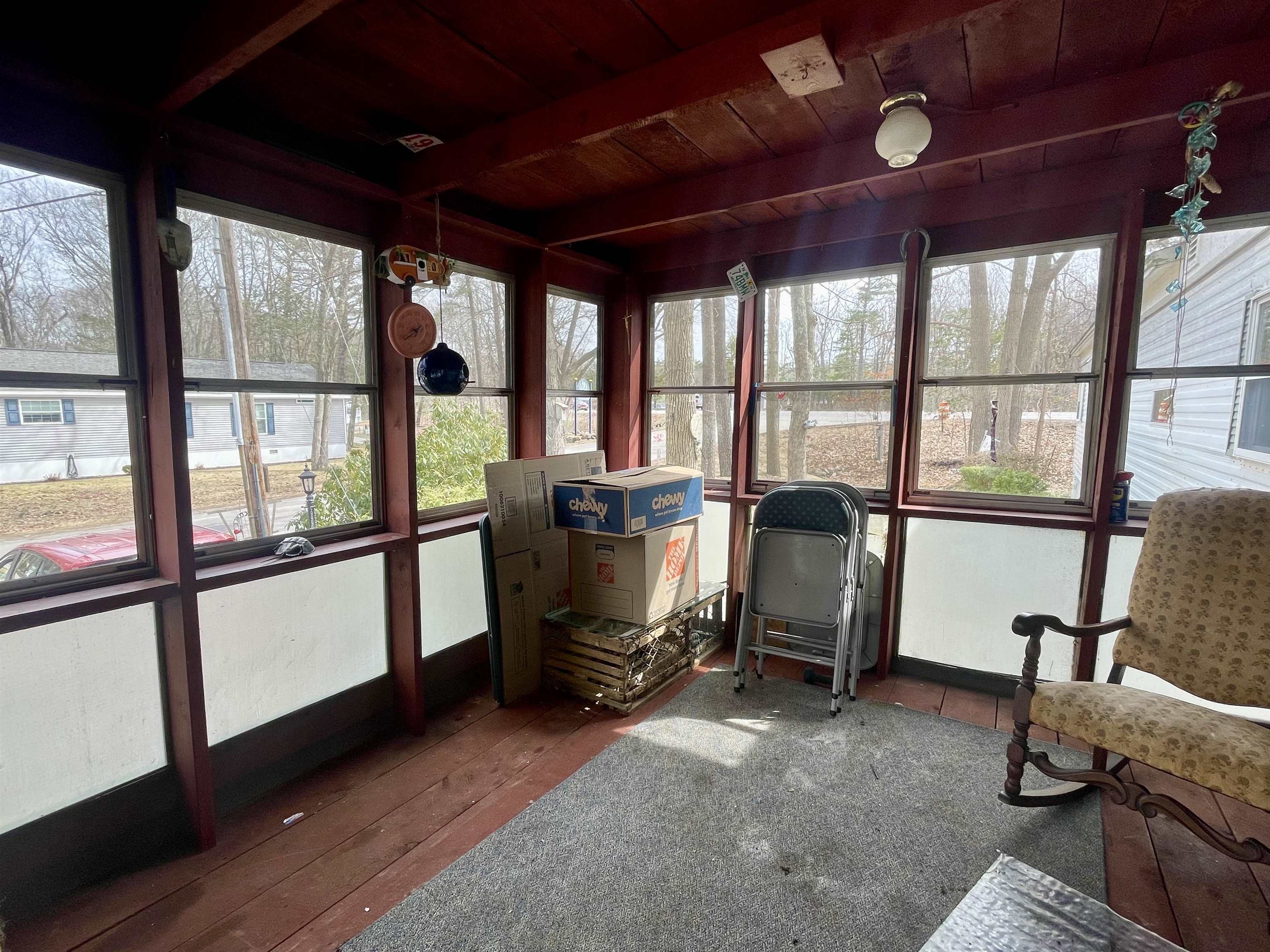 86 Brown Ave, Seabrook, NH 03874