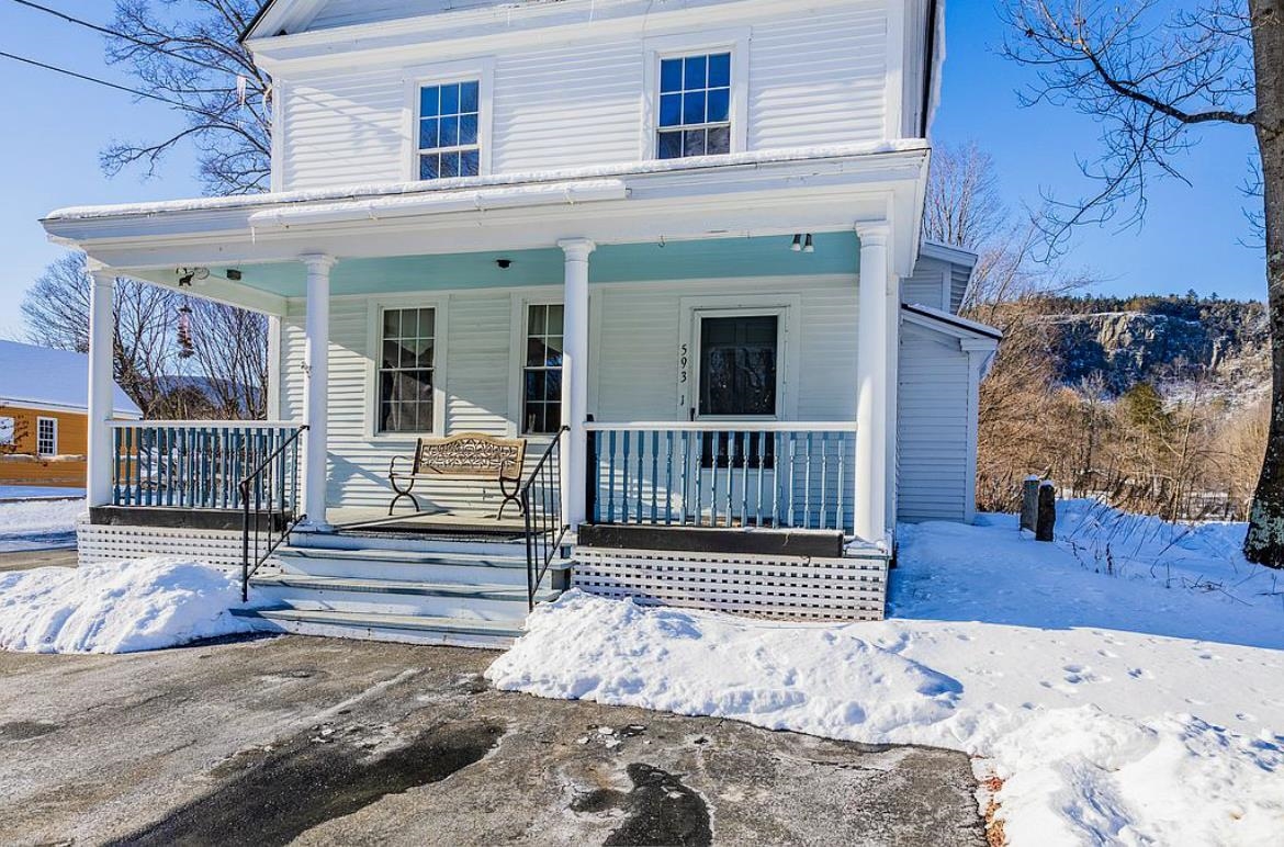 593 New Hampshire Route 10, Orford, NH 03777