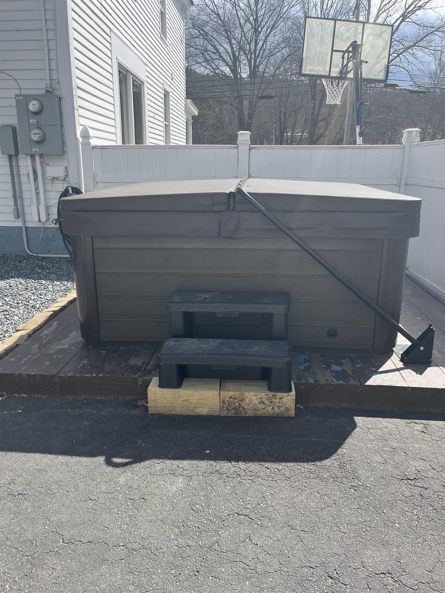 593 New Hampshire Route 10, Orford, NH 03777