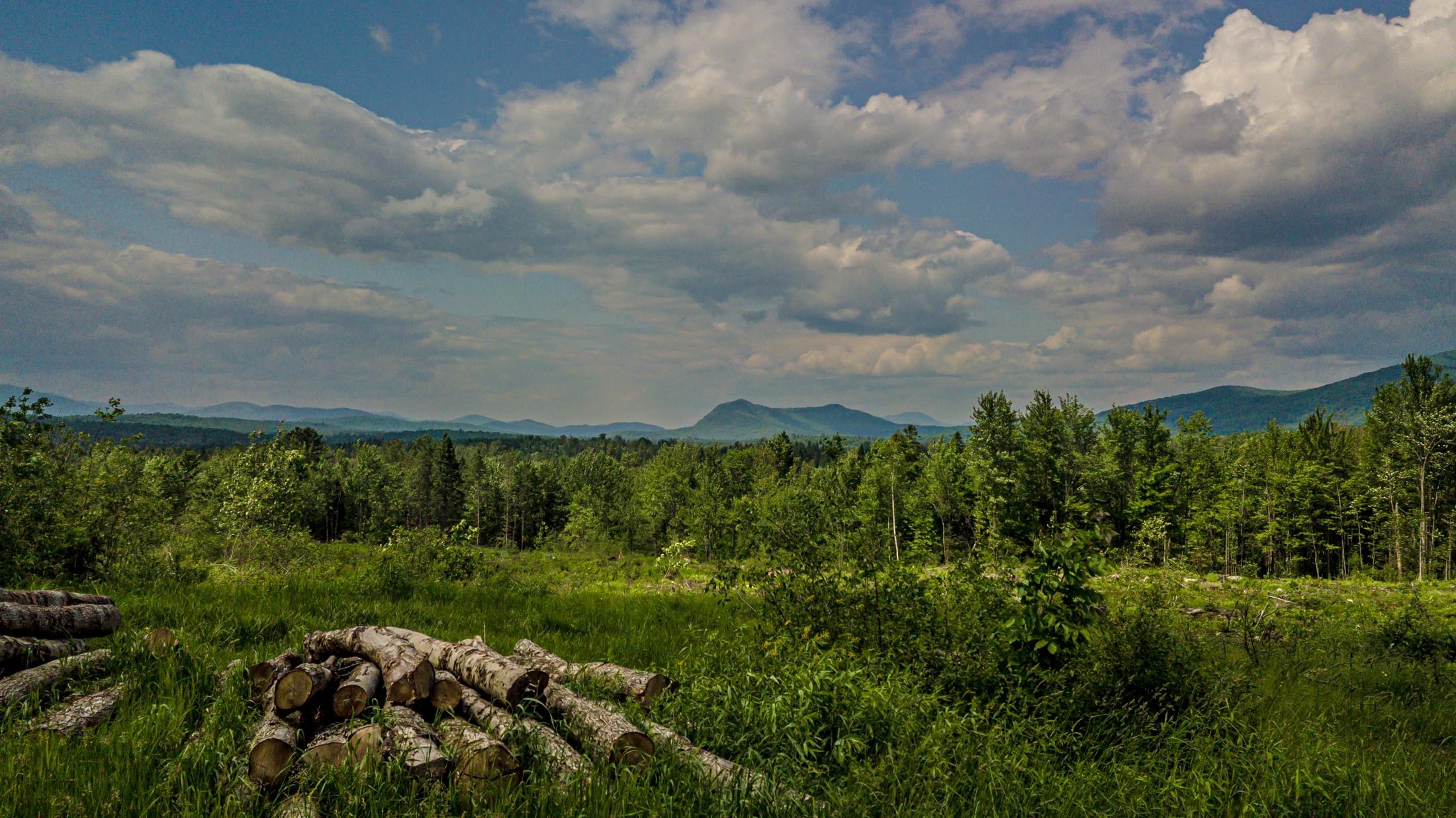 53 Pleasant Valley Rd, Lancaster, NH 03584