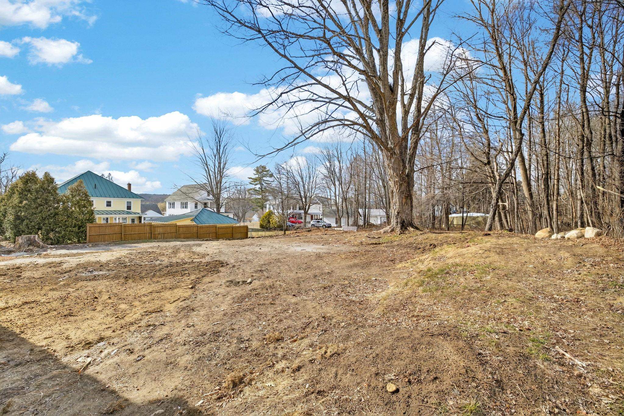 52 Church St, Newport, NH 03773