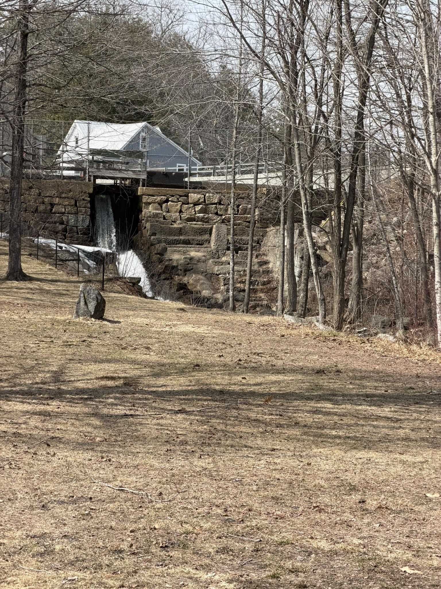 119 Moultonville Rd, Ossipee, NH 03814