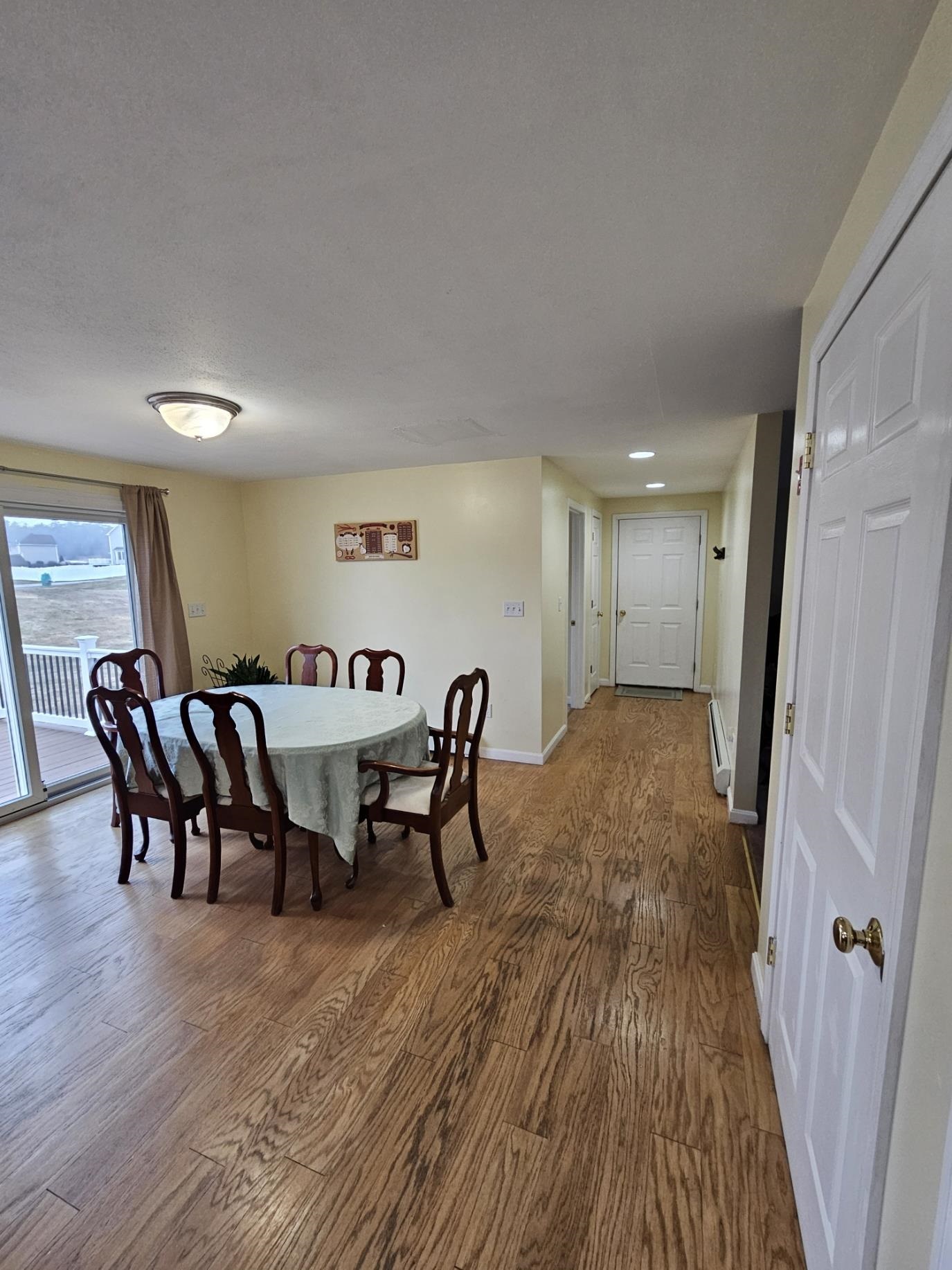 420 Old Rochester Rd, Somersworth, NH 03878