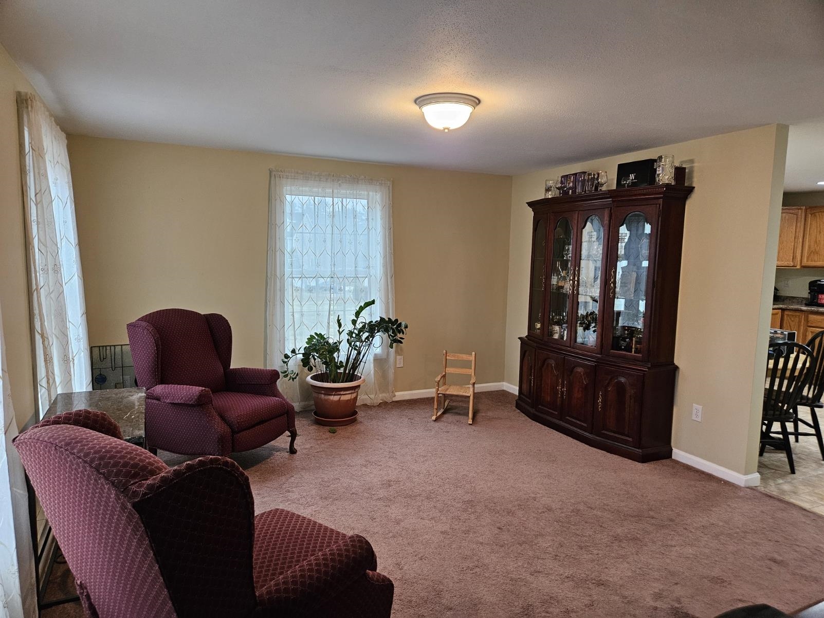 420 Old Rochester Rd, Somersworth, NH 03878