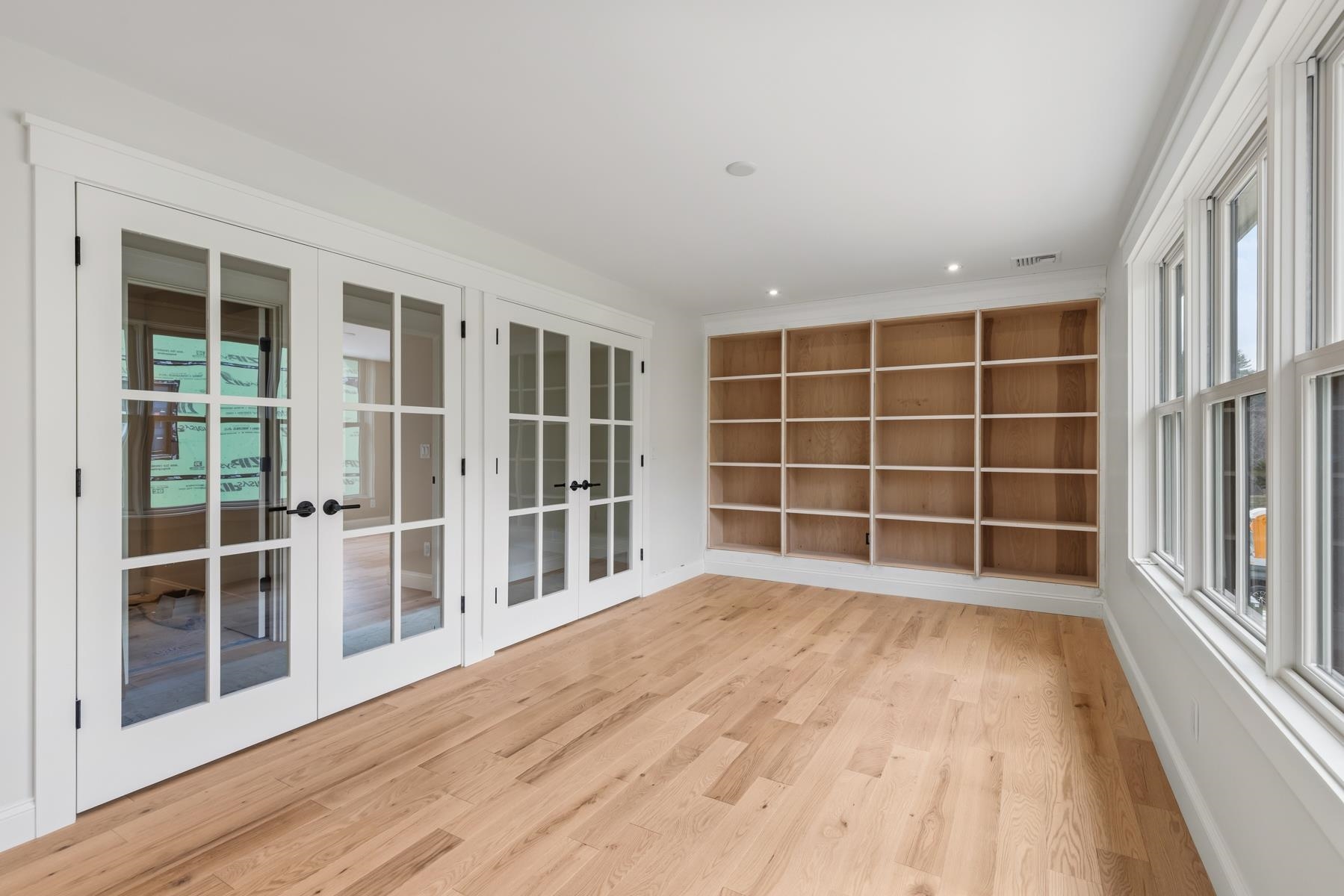 76 Wadleigh St, Exeter, NH 03833