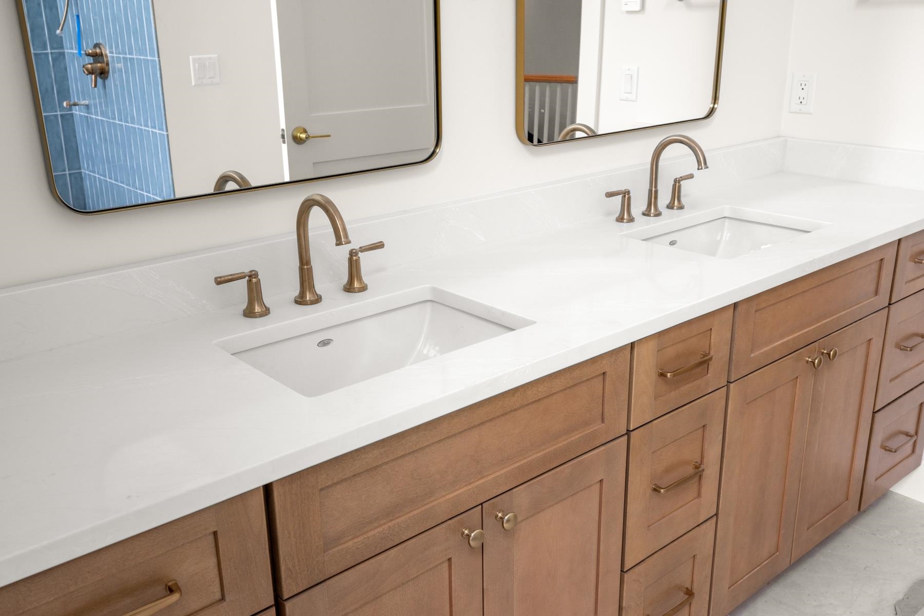 72 Wadleigh St, Exeter, NH 03833