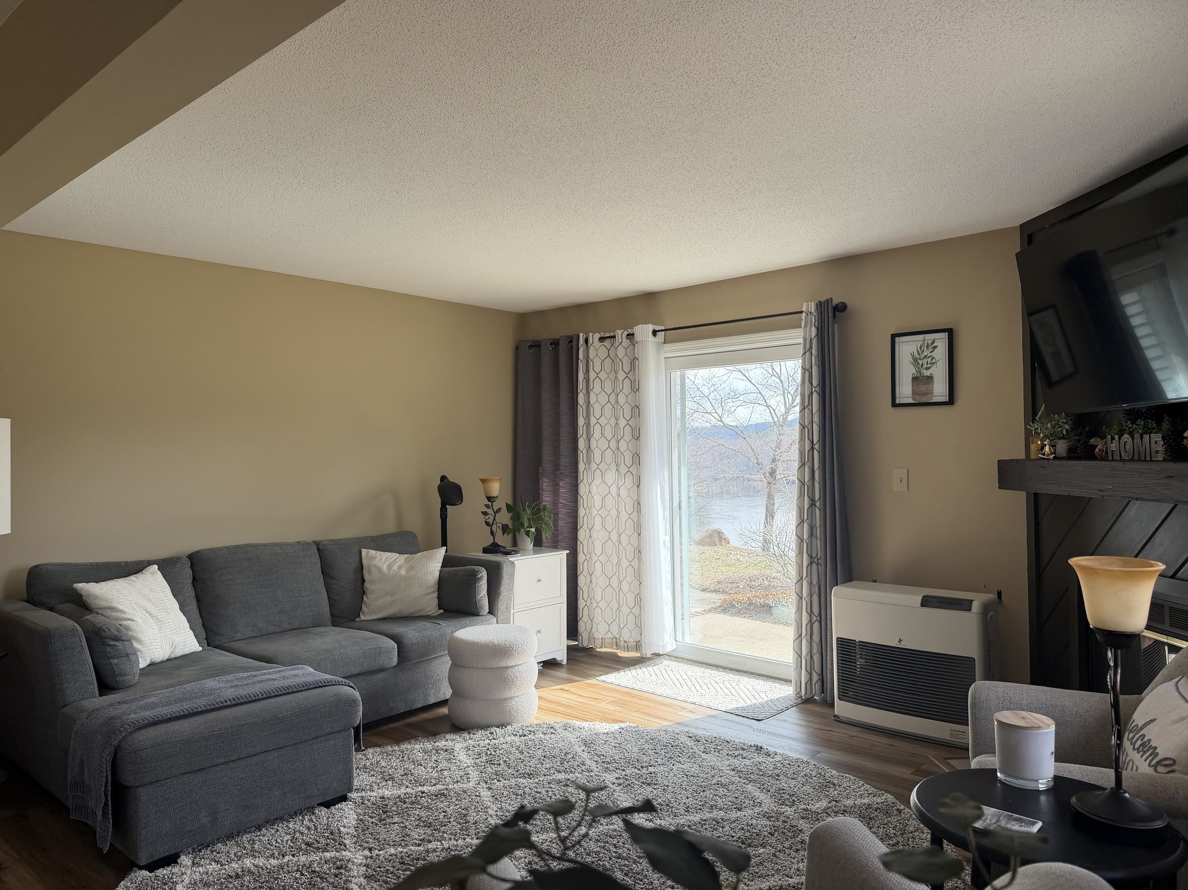 22 Circle Dr, Ashland, NH 03217