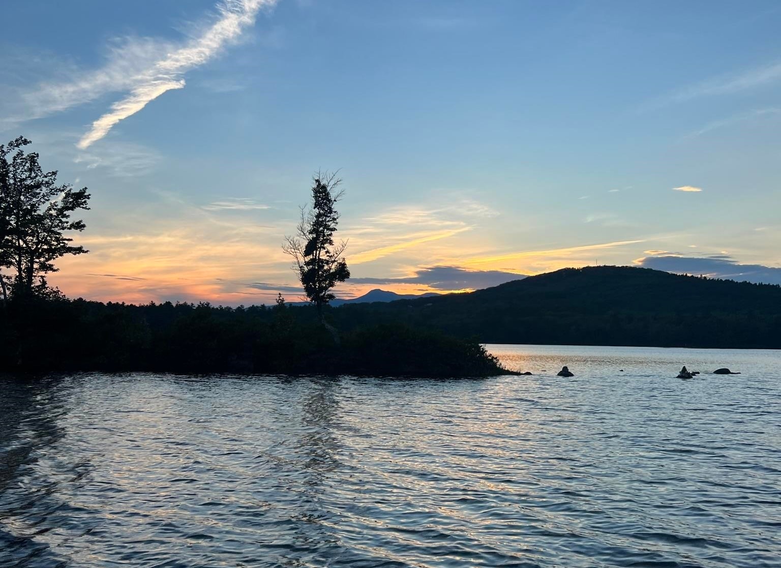 30 Island Dr, Madison, NH 03849