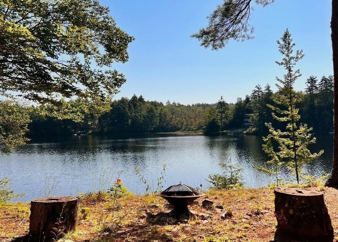 30 Island Dr, Madison, NH 03849