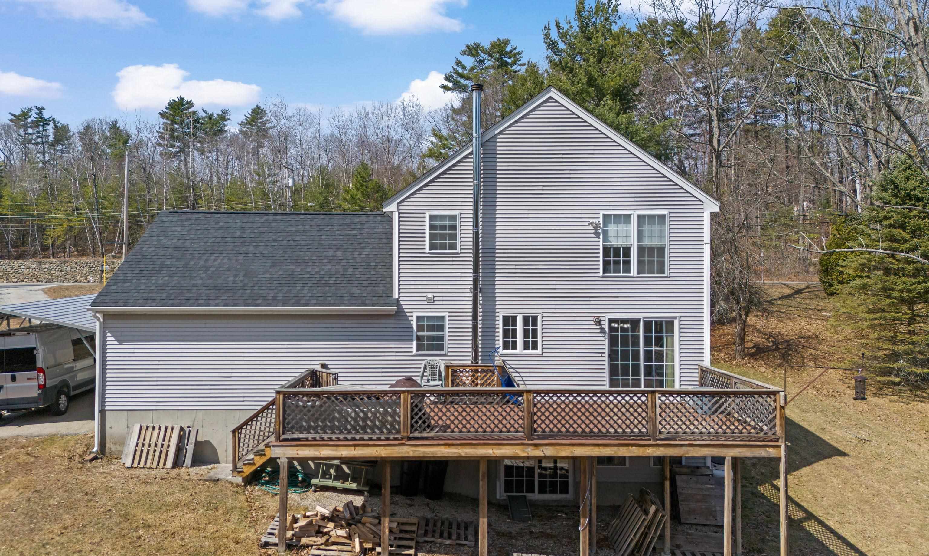 49 Chester Rd, Derry, NH 03038