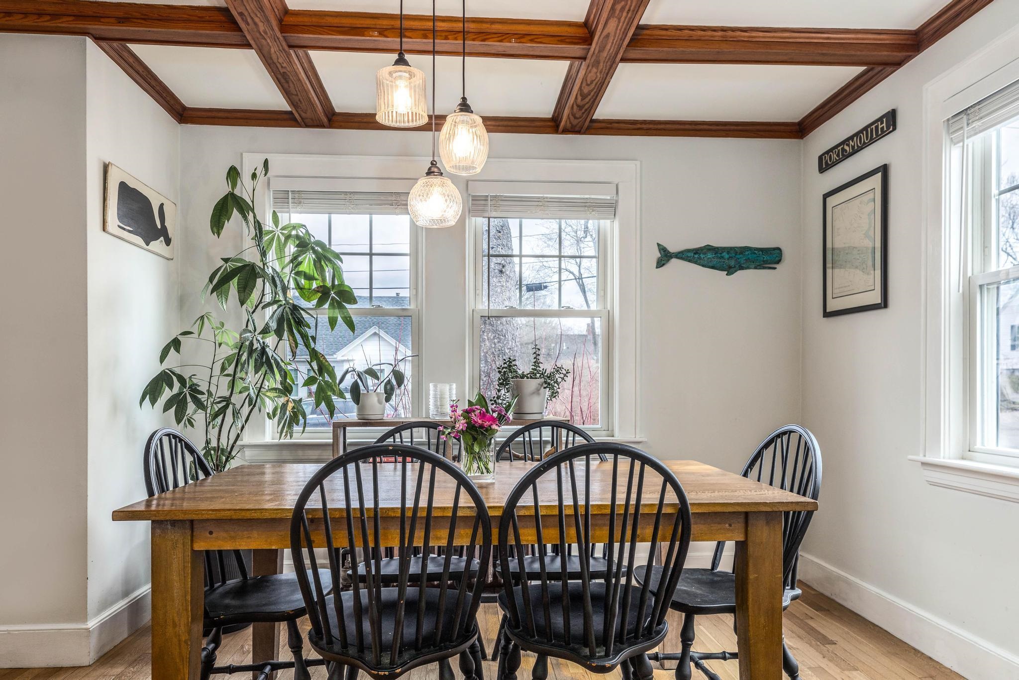 114 Fairview Ave, Portsmouth, NH 03801