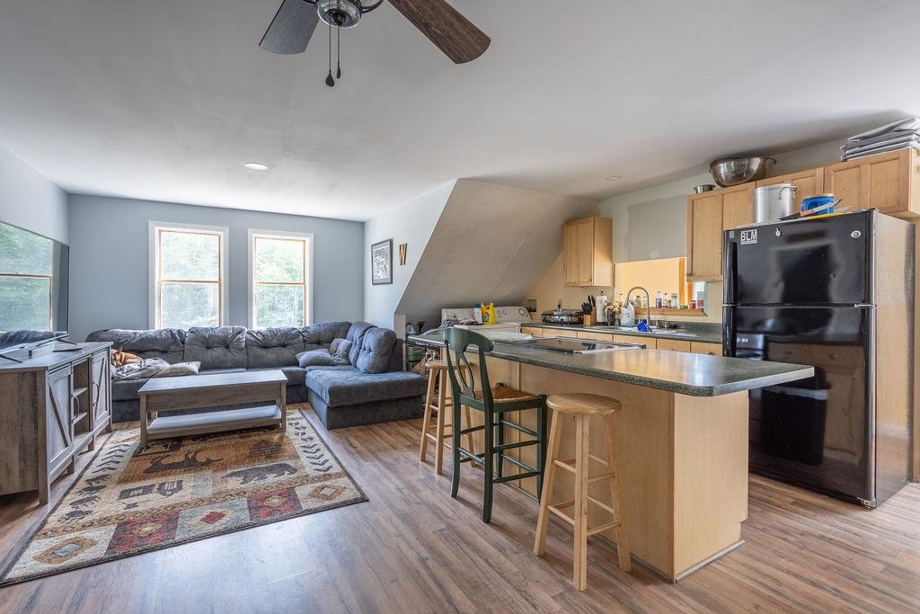 1350 Whittier HWY Highway — photo 3