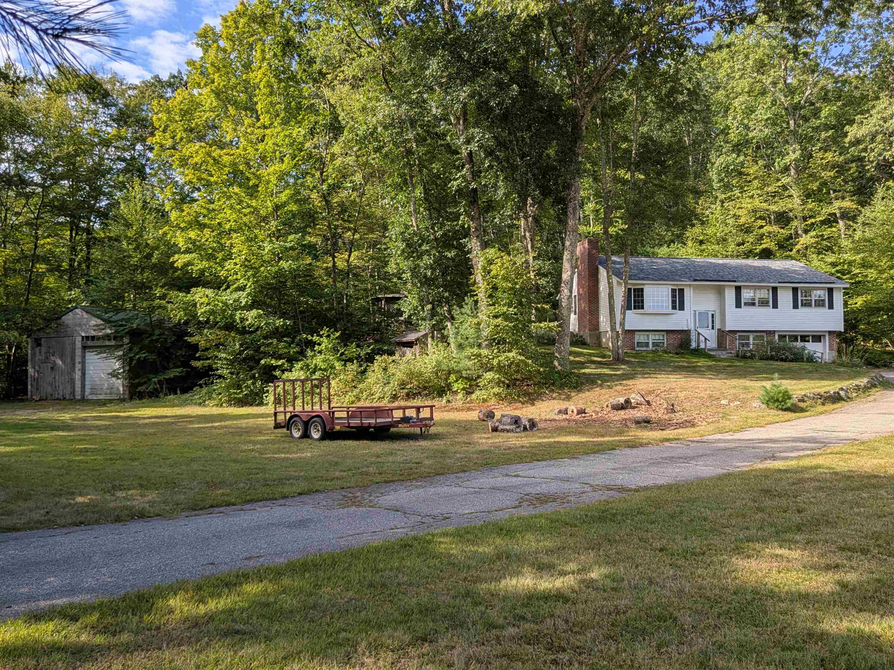 206 S Merrimack Rd, Hollis, NH 03049