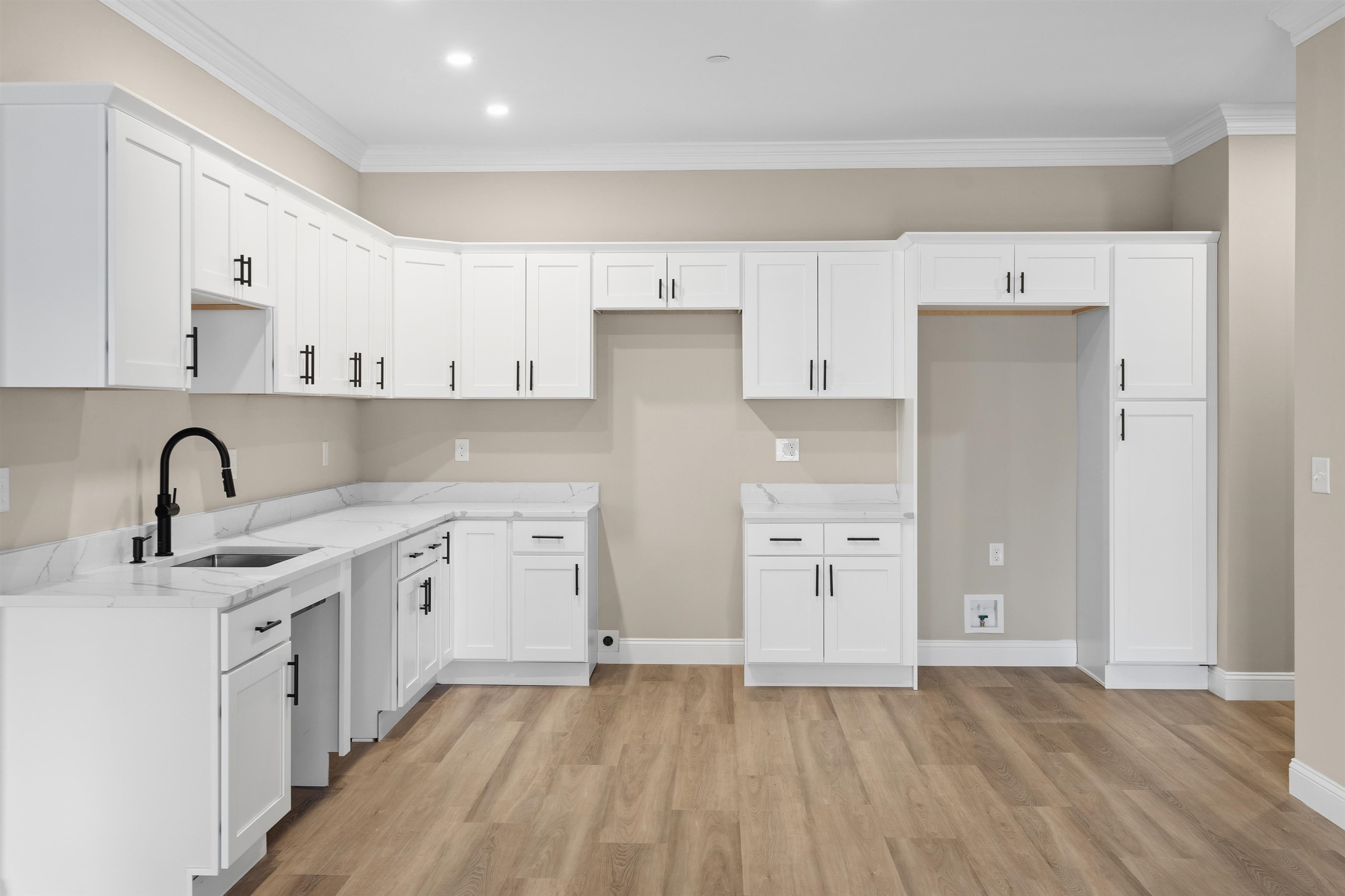 10100 S Willow St, Manchester, NH 03103