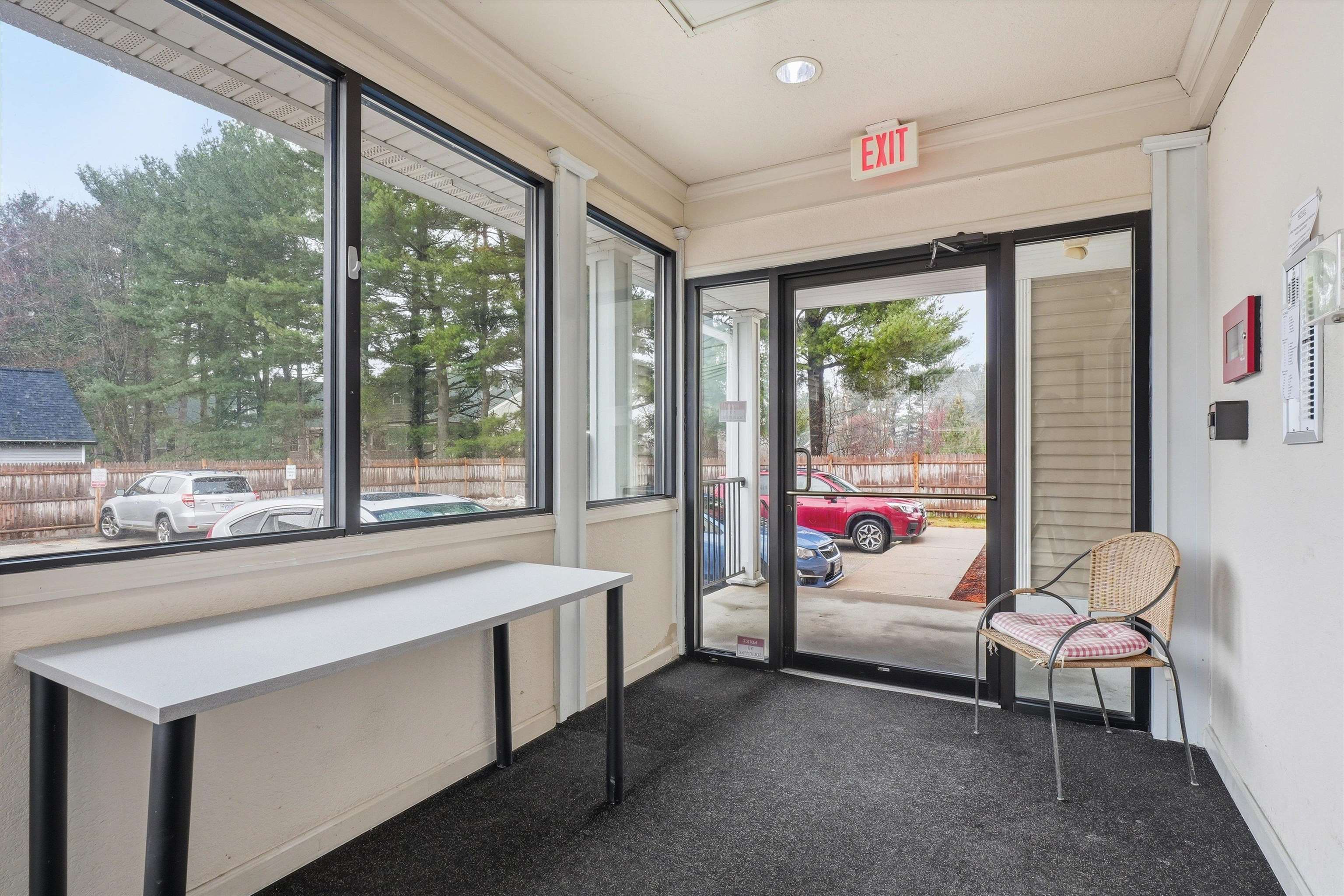 15 Lovell St, Nashua, NH 03060