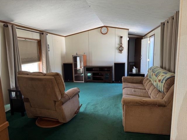 92 New Hillcrest Dr, Greenville, NH 03048