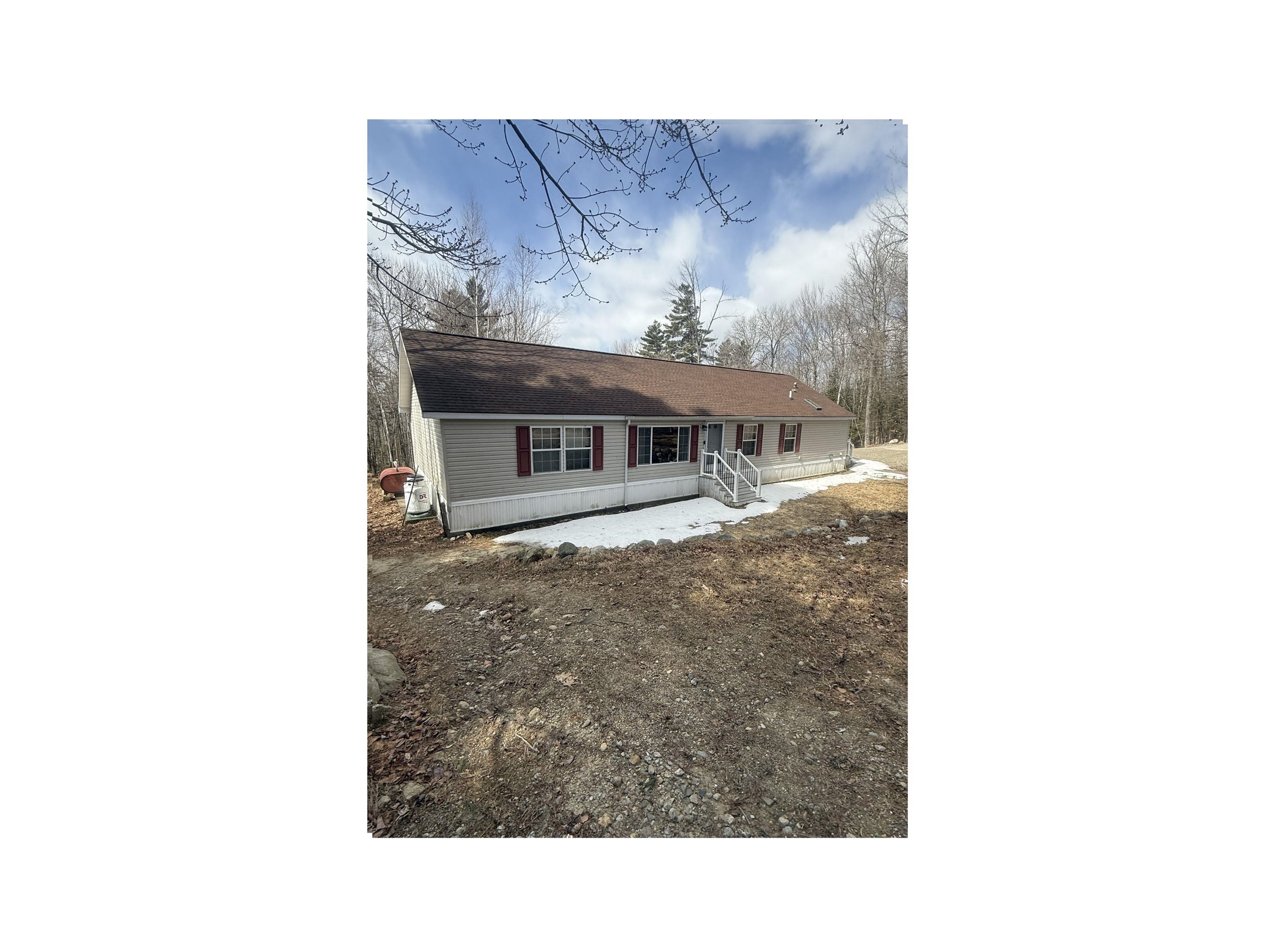 105 Brock Hill Rd, Grafton, NH 03240