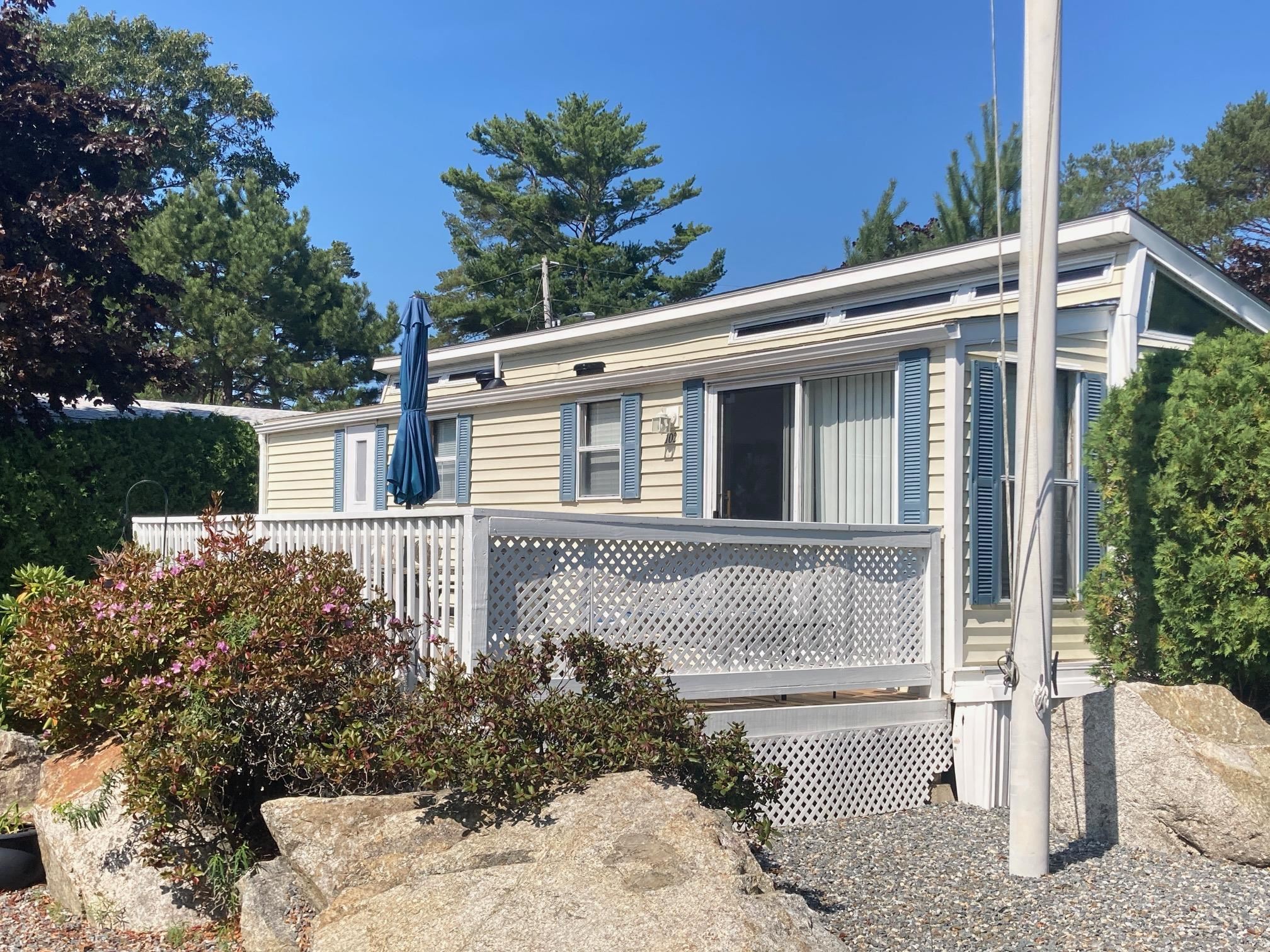 308 State Route 286, Seabrook, NH 03874