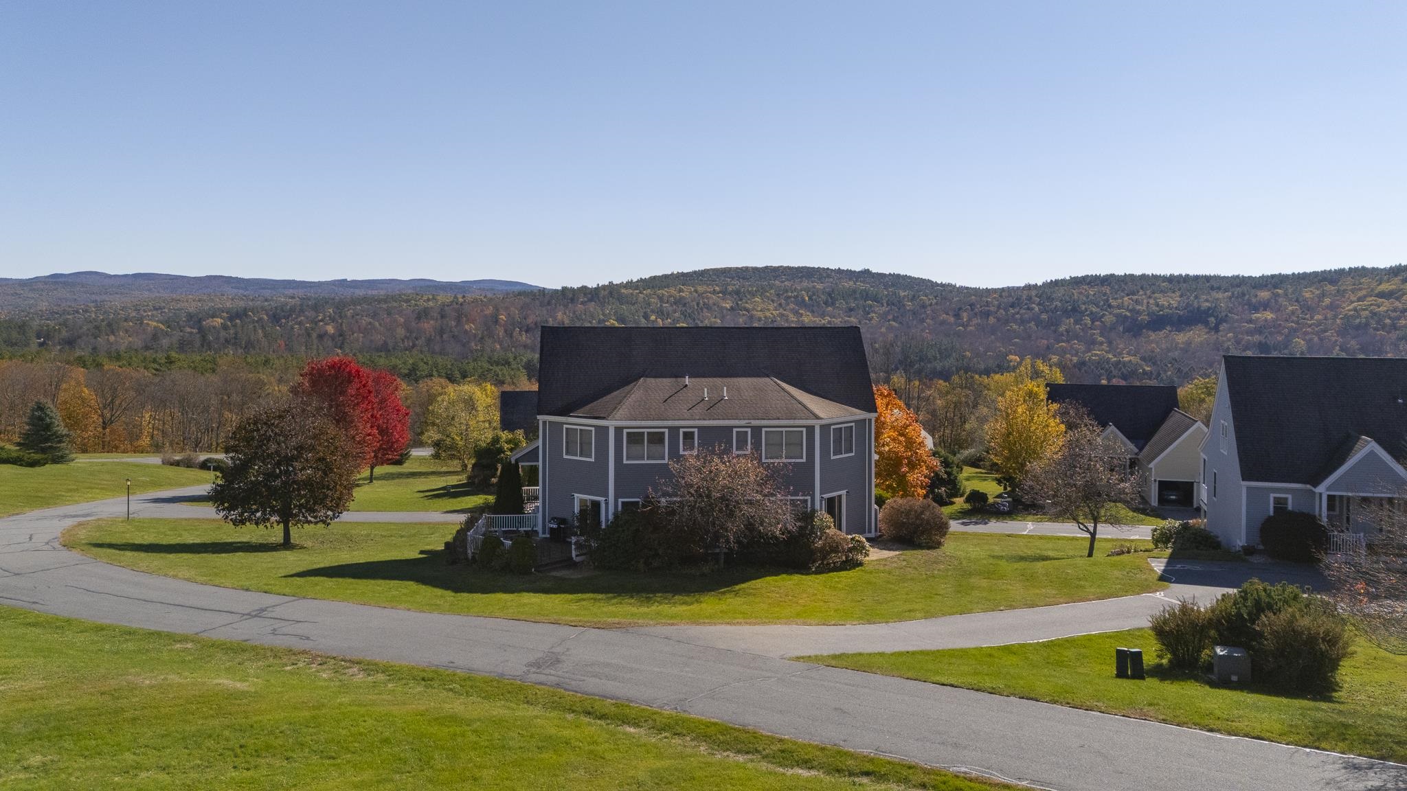 6 General Ct, Grantham, NH 03753