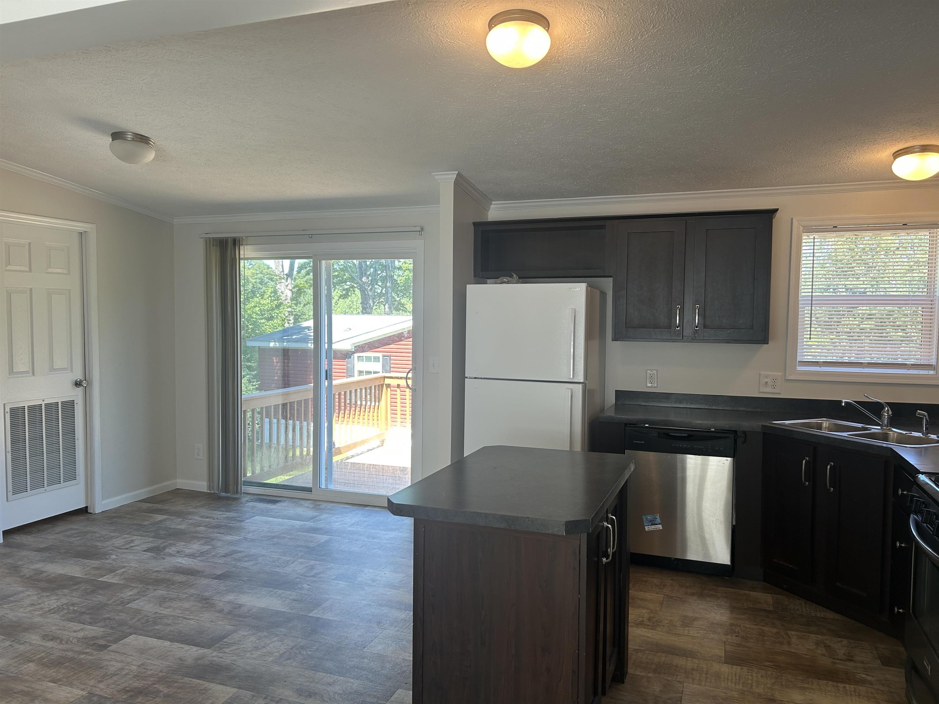 2nd image of 13 Seaglass Ln, Kittery, ME 03904 | MLS# 5081608
