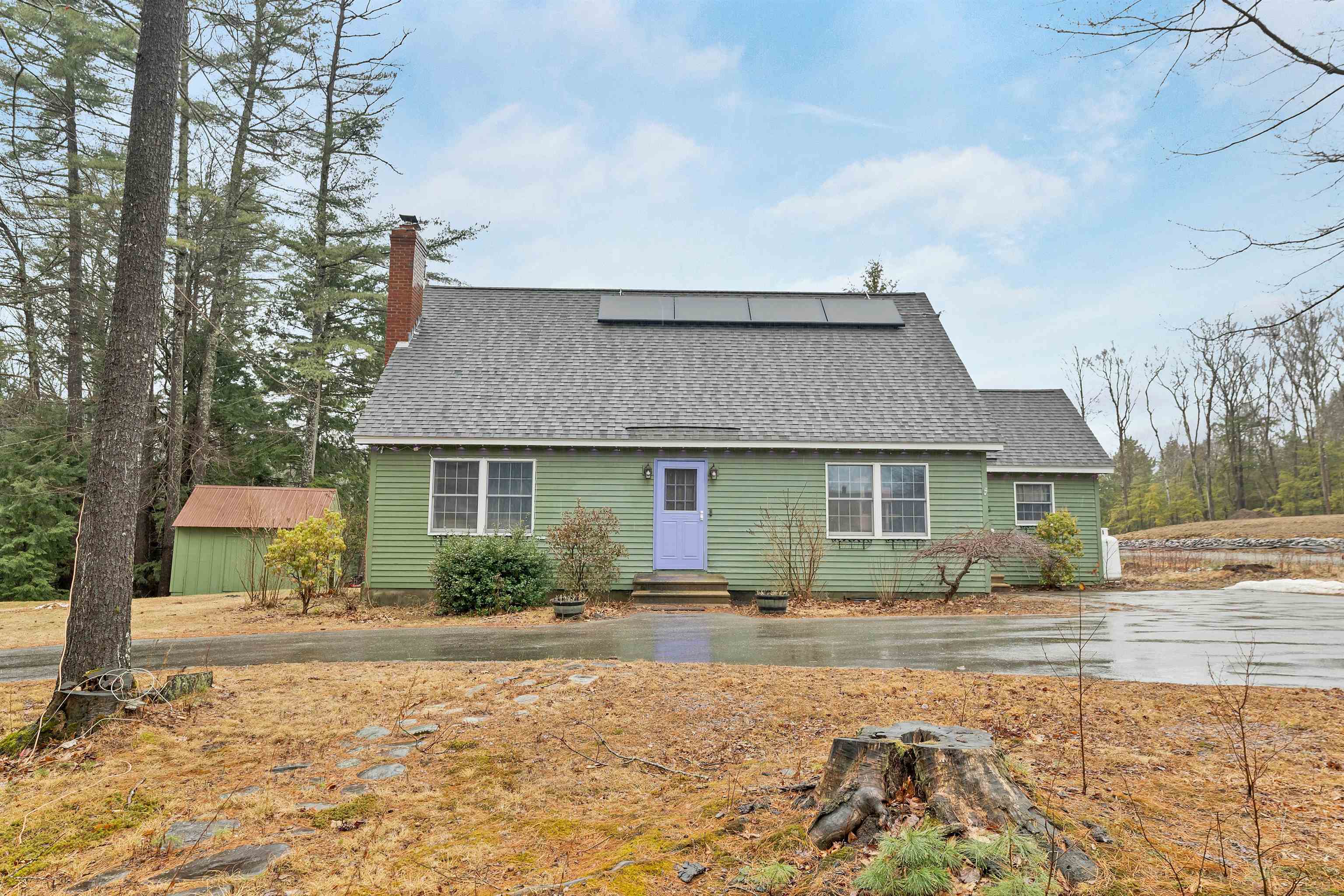 104 Ridgewood Dr, Gilmanton, NH 03237