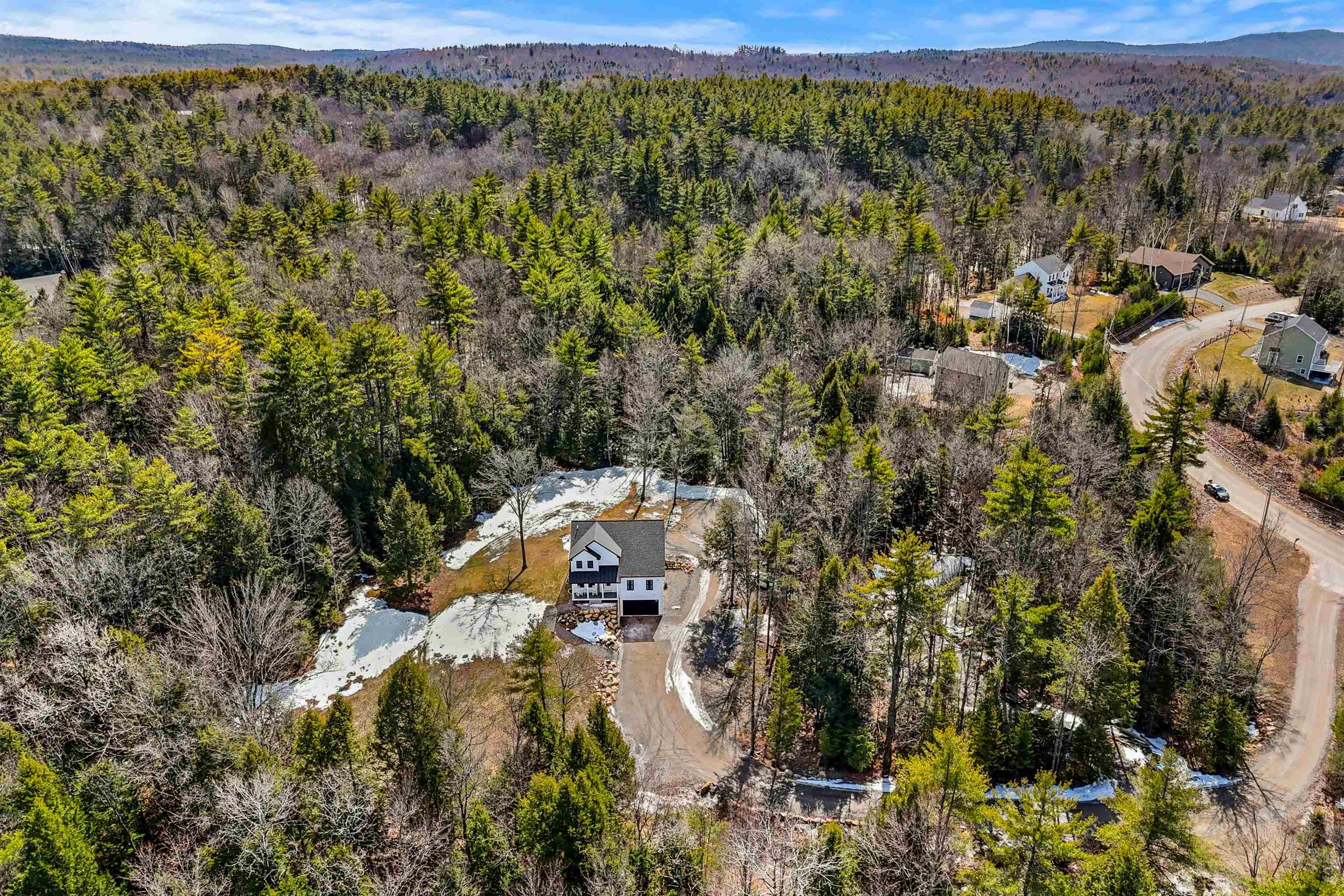 126 Grimstone Dr, Belmont, NH 03220