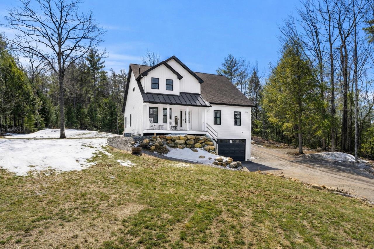 126 Grimstone Dr, Belmont, NH 03220