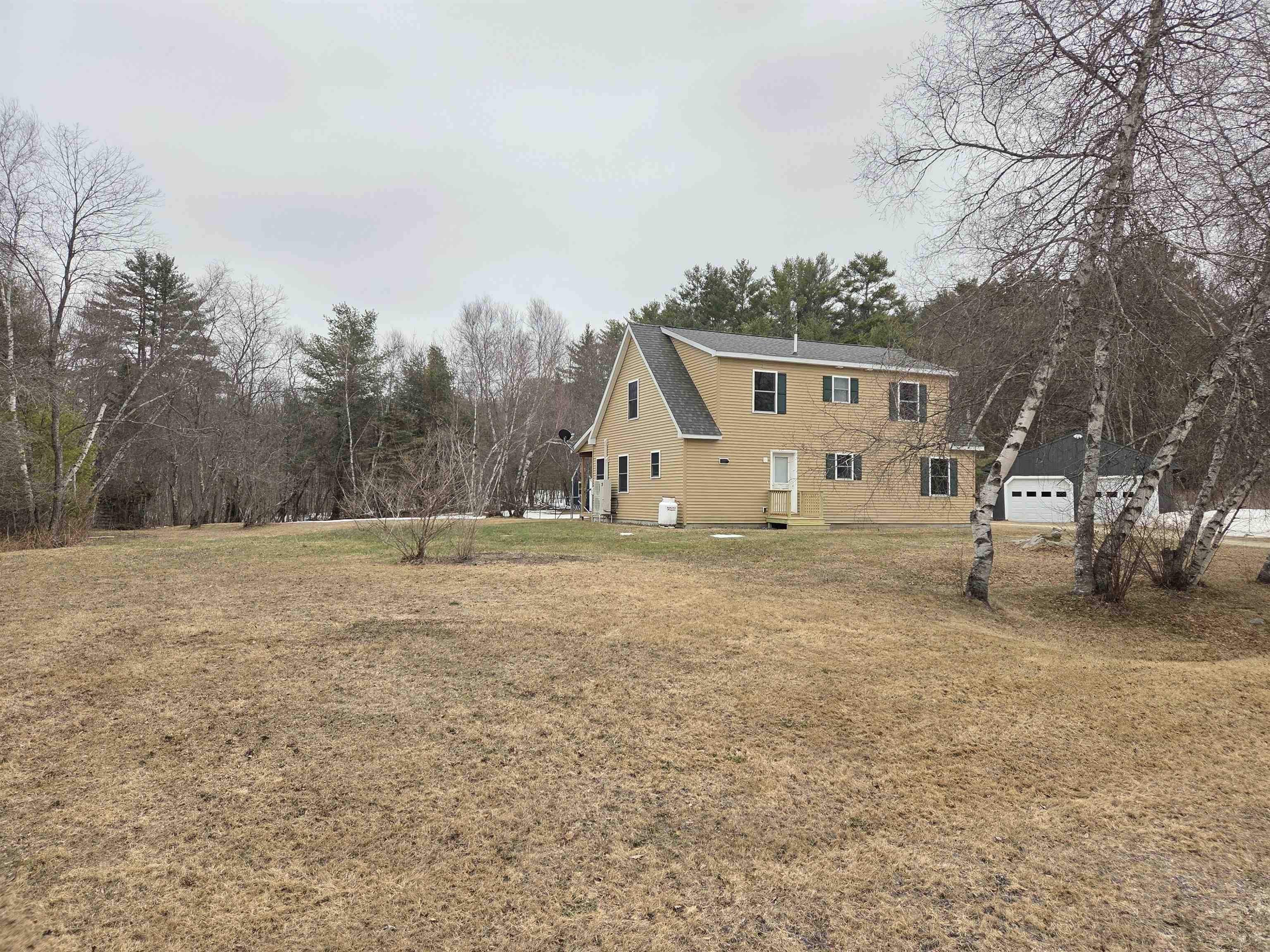 49 Prescott Hill Rd, Grafton, NH 03240