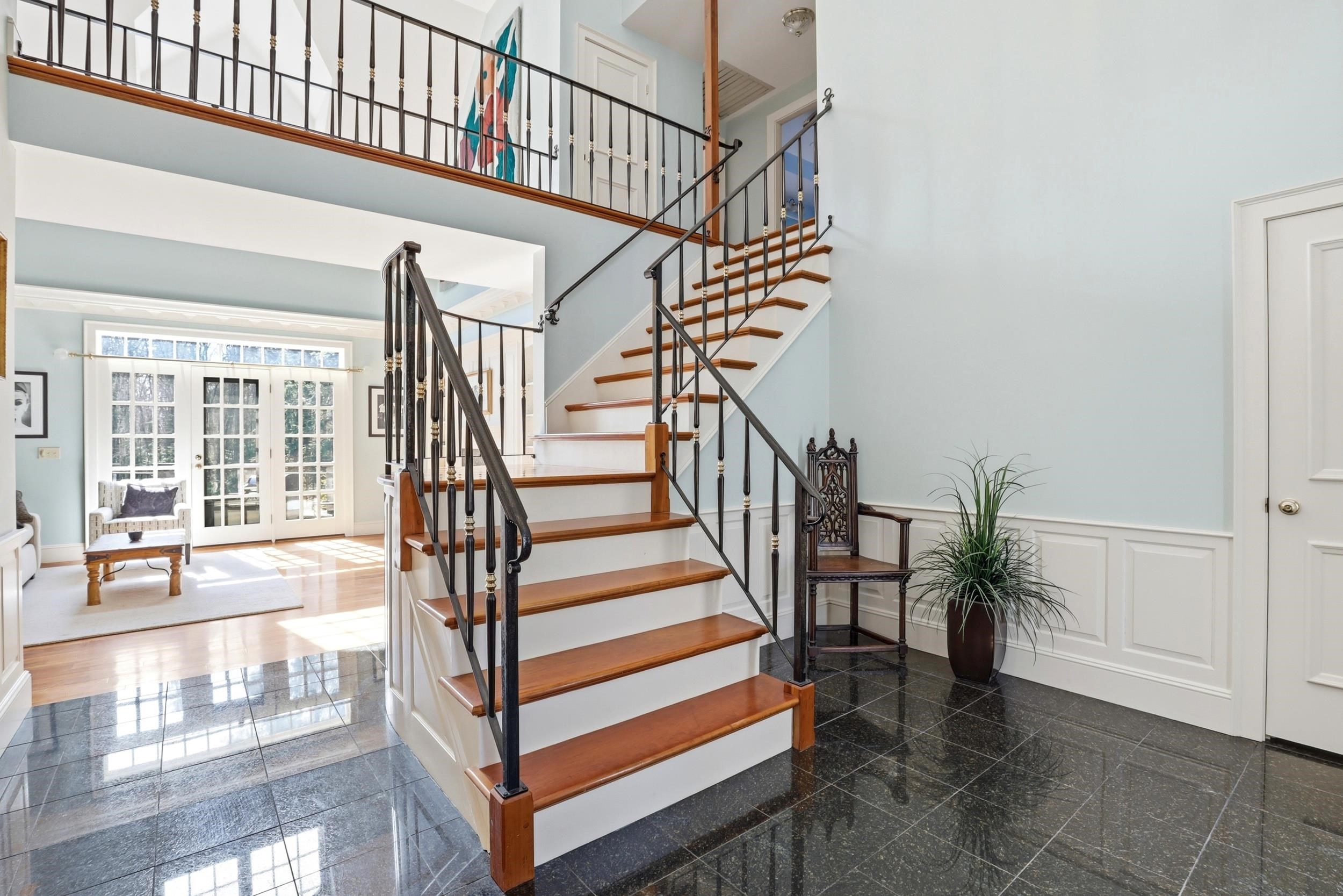 63 Ridge Rd, Concord, NH 03301