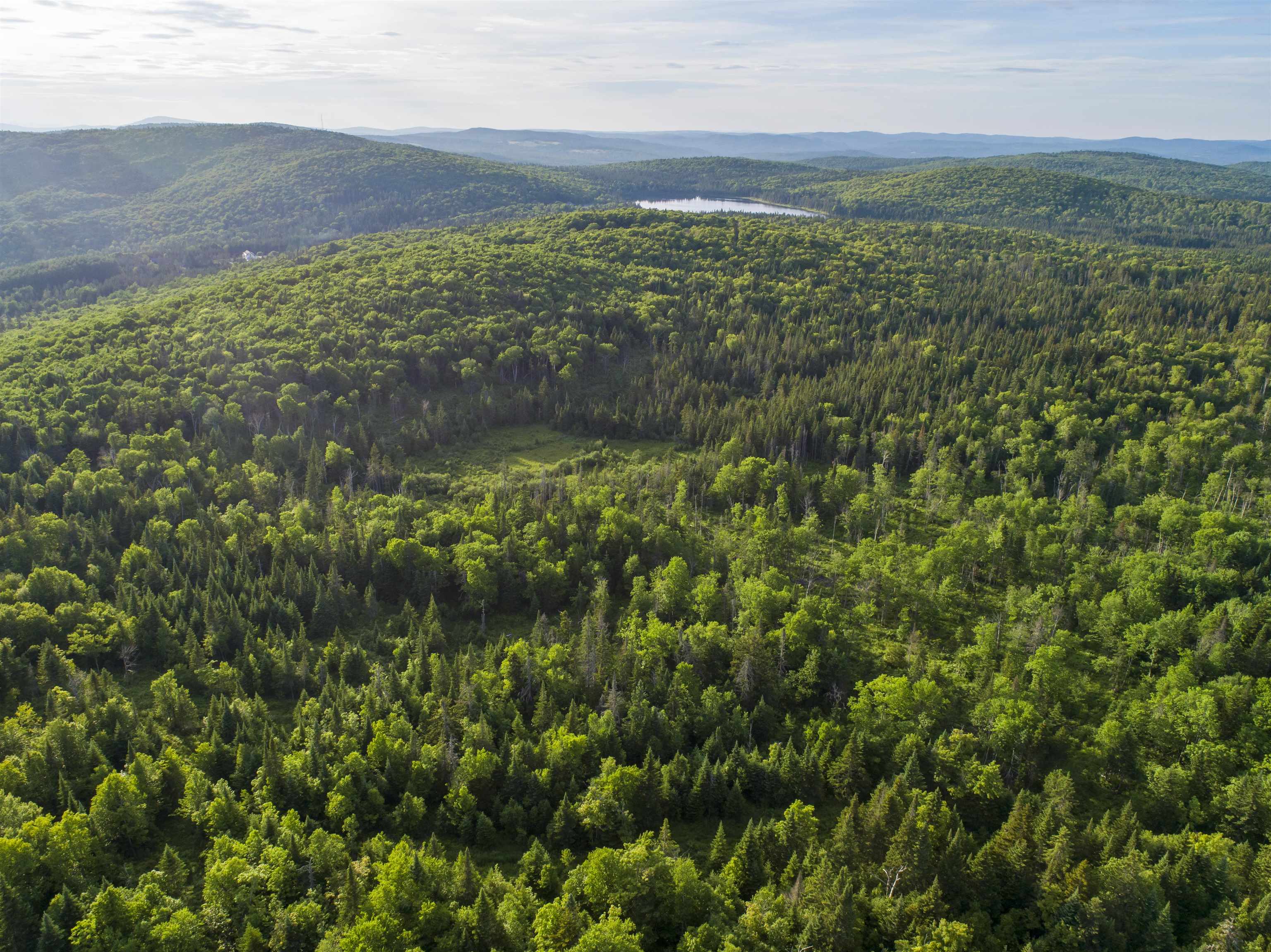 8 Diamond Pond Rd, Stewartstown, NH 03576