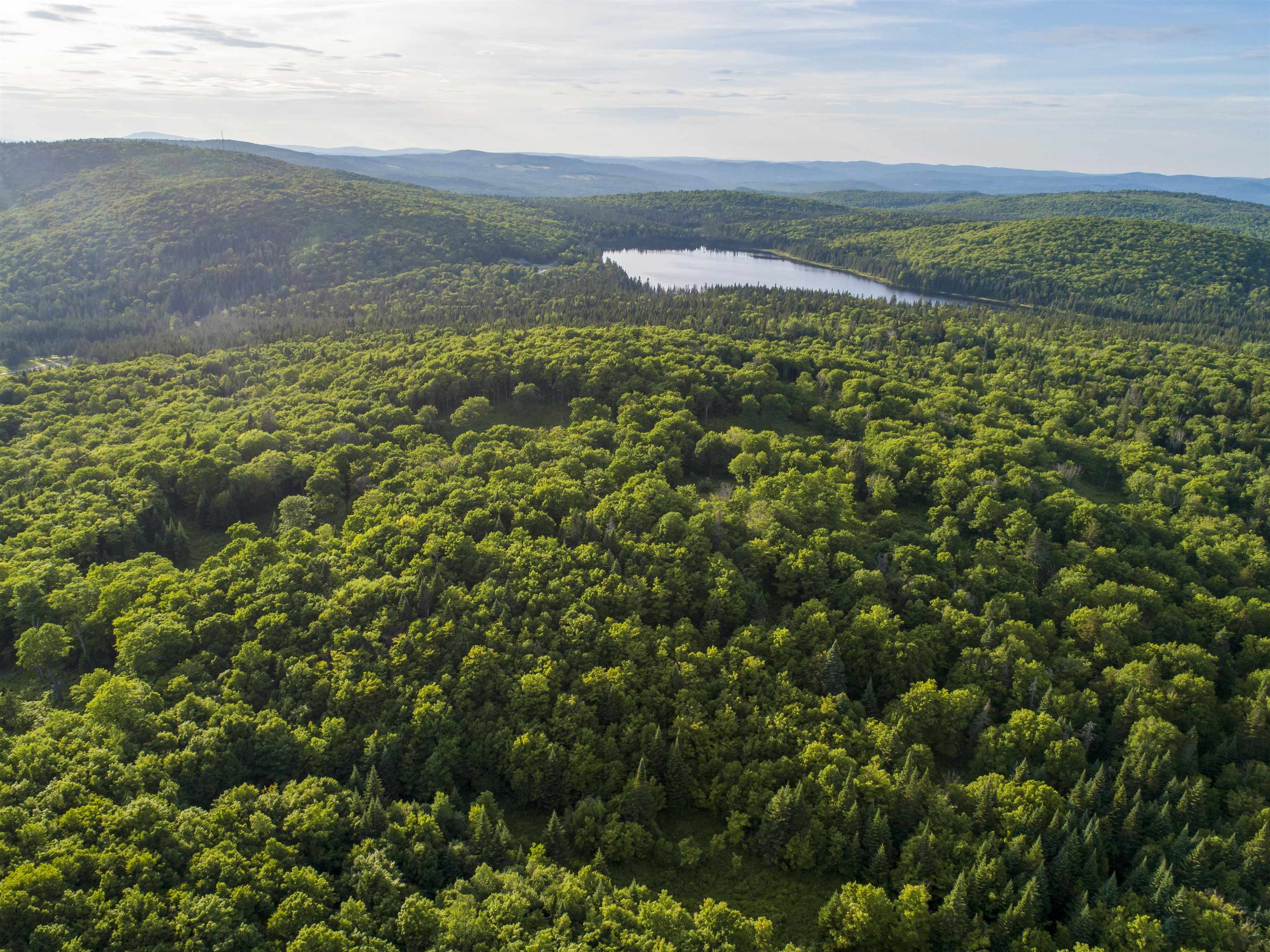 7 Diamond Pond Rd, Stewartstown, NH 03576