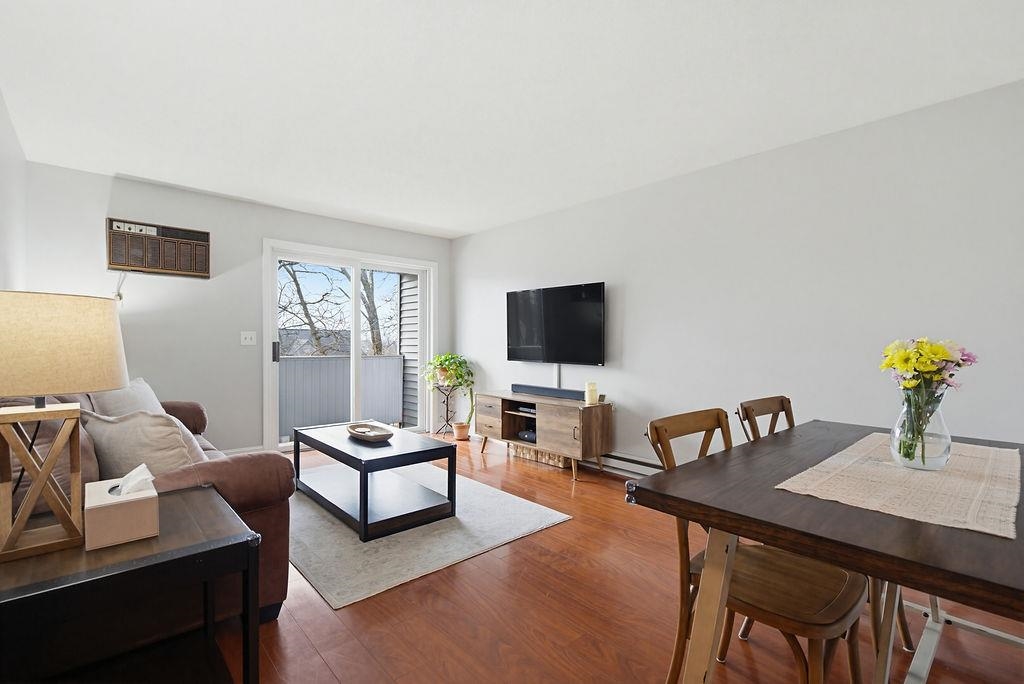 144 Eastern Ave #304, Manchester, NH 03104