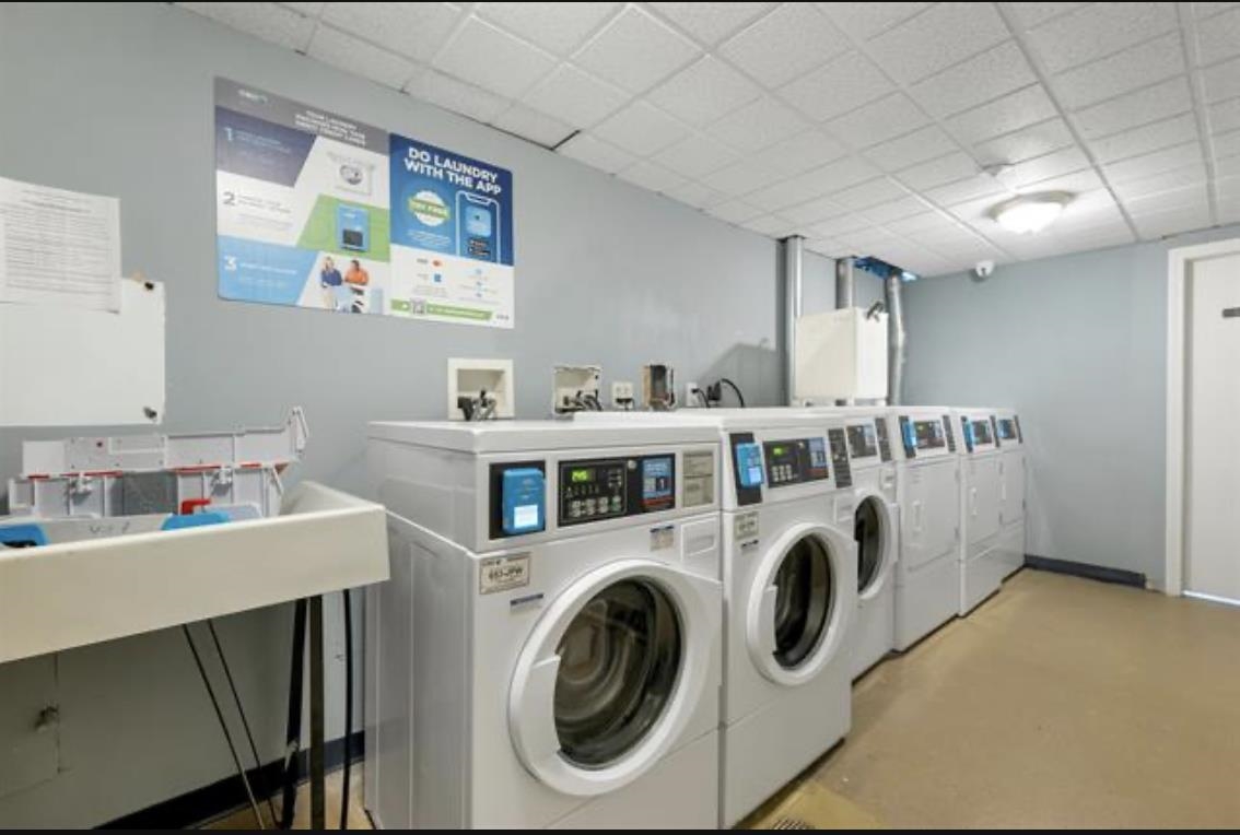 35 Andrew St #28, Manchester, NH 03104