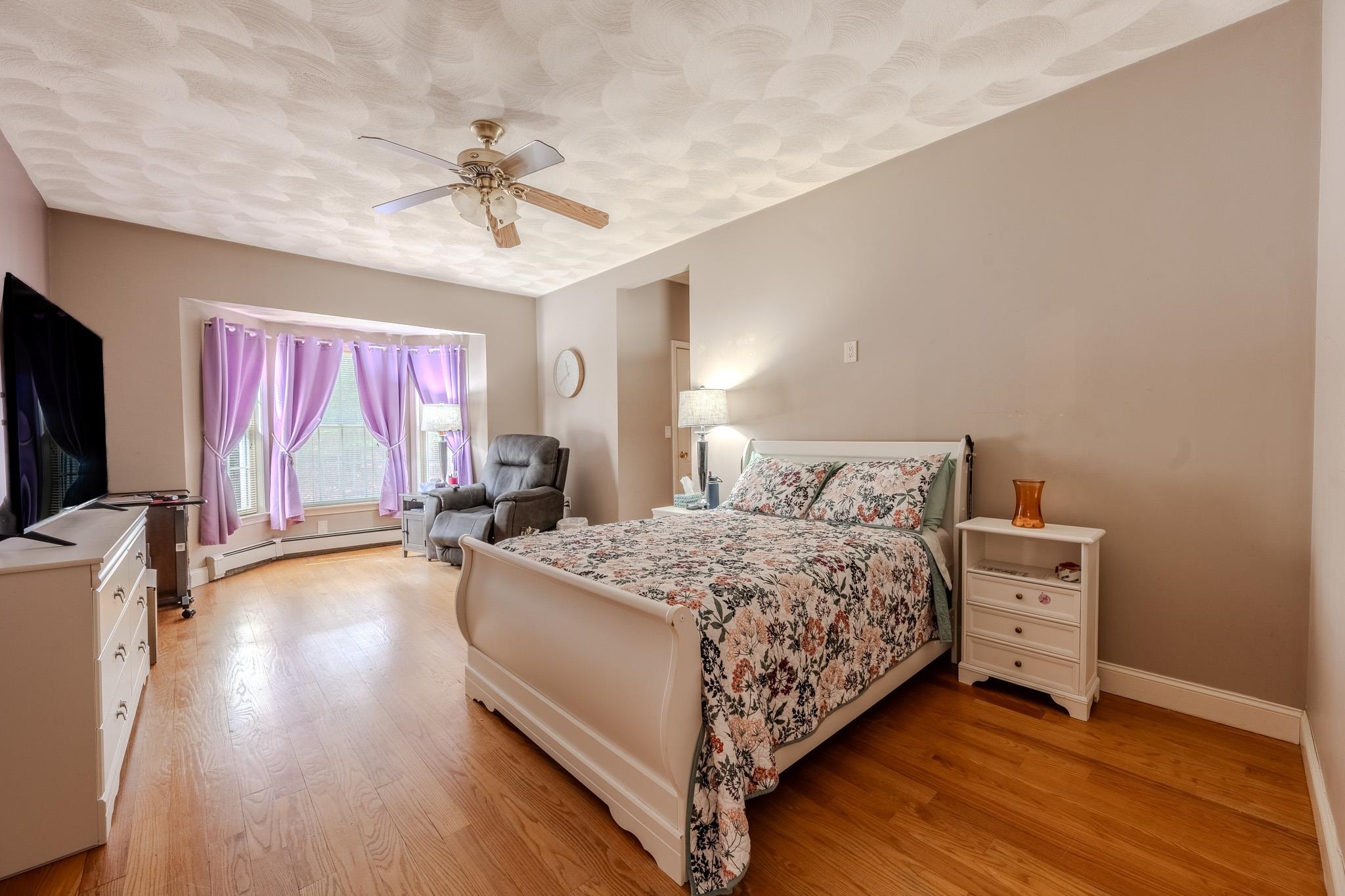 240 Main St, Pelham, NH 03076