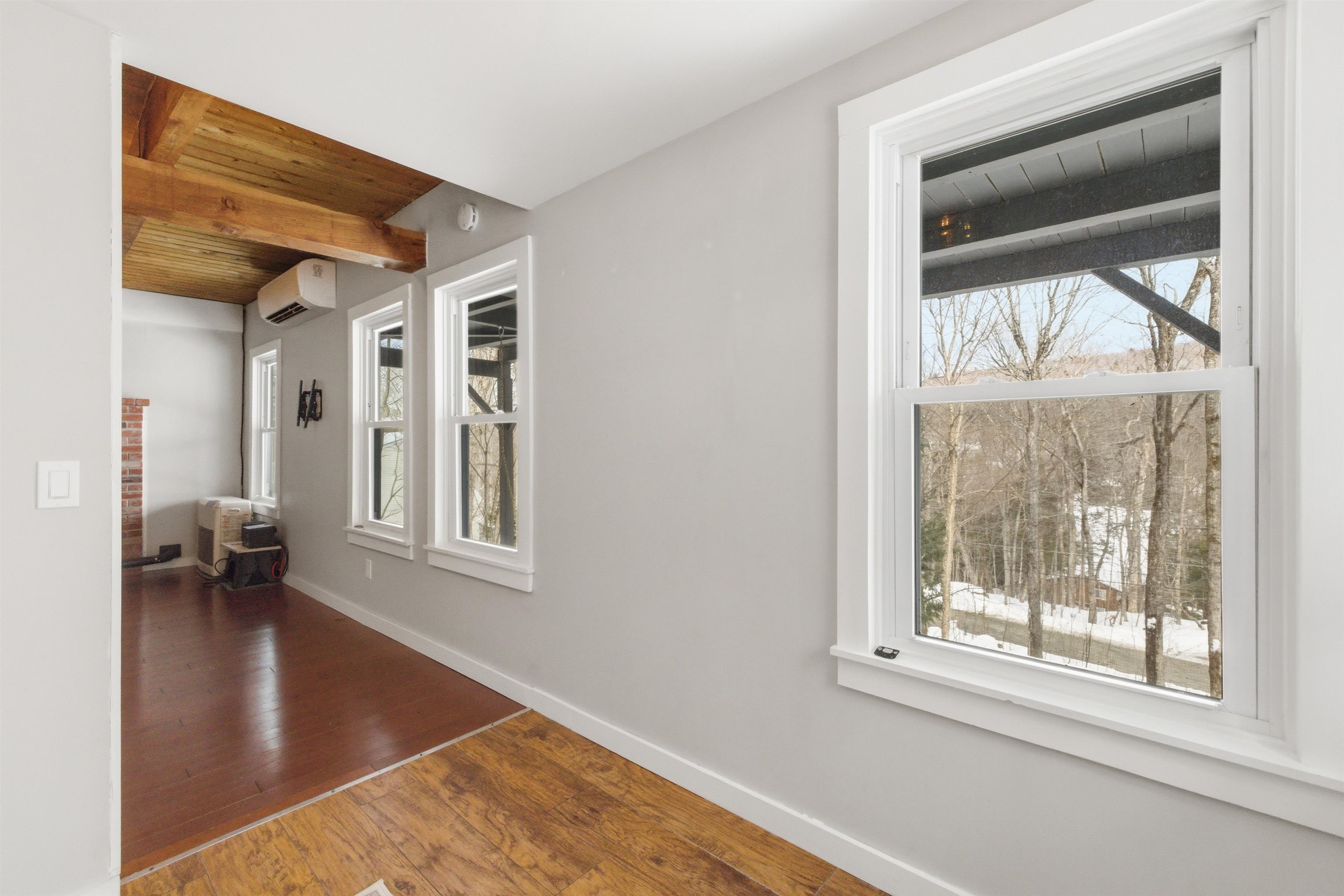 25 Hilltop Dr, Newbury, NH 03255