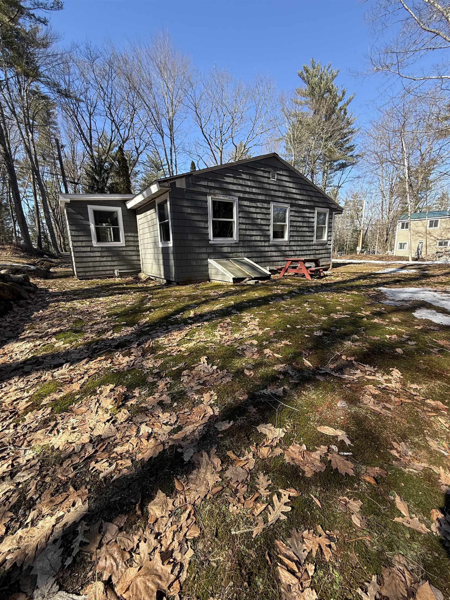 92 Cole Rd, Northwood, NH 03261