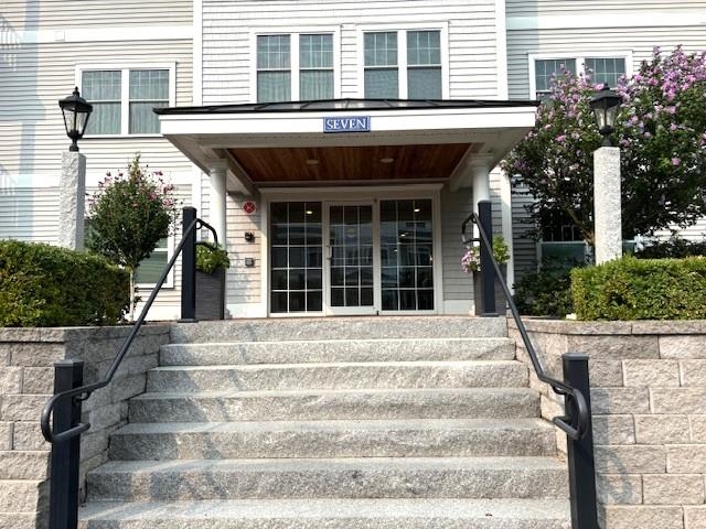 7 Sterling Hill Ln, Exeter, NH 03833